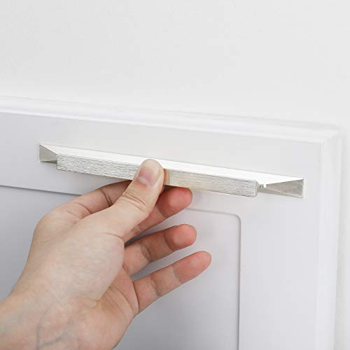 Brushed Nickel