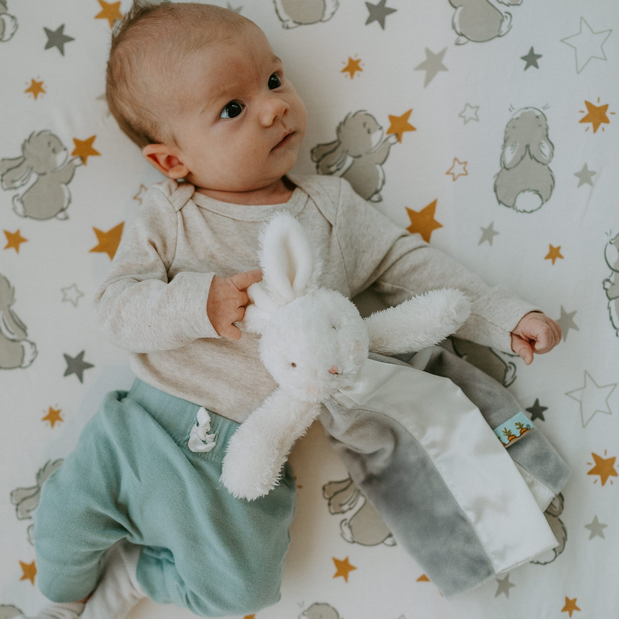 Somebunny Loves You! Gray Bloom Gift Set - Perfect for Valentine's Day, Anniversary & Birthday Presents