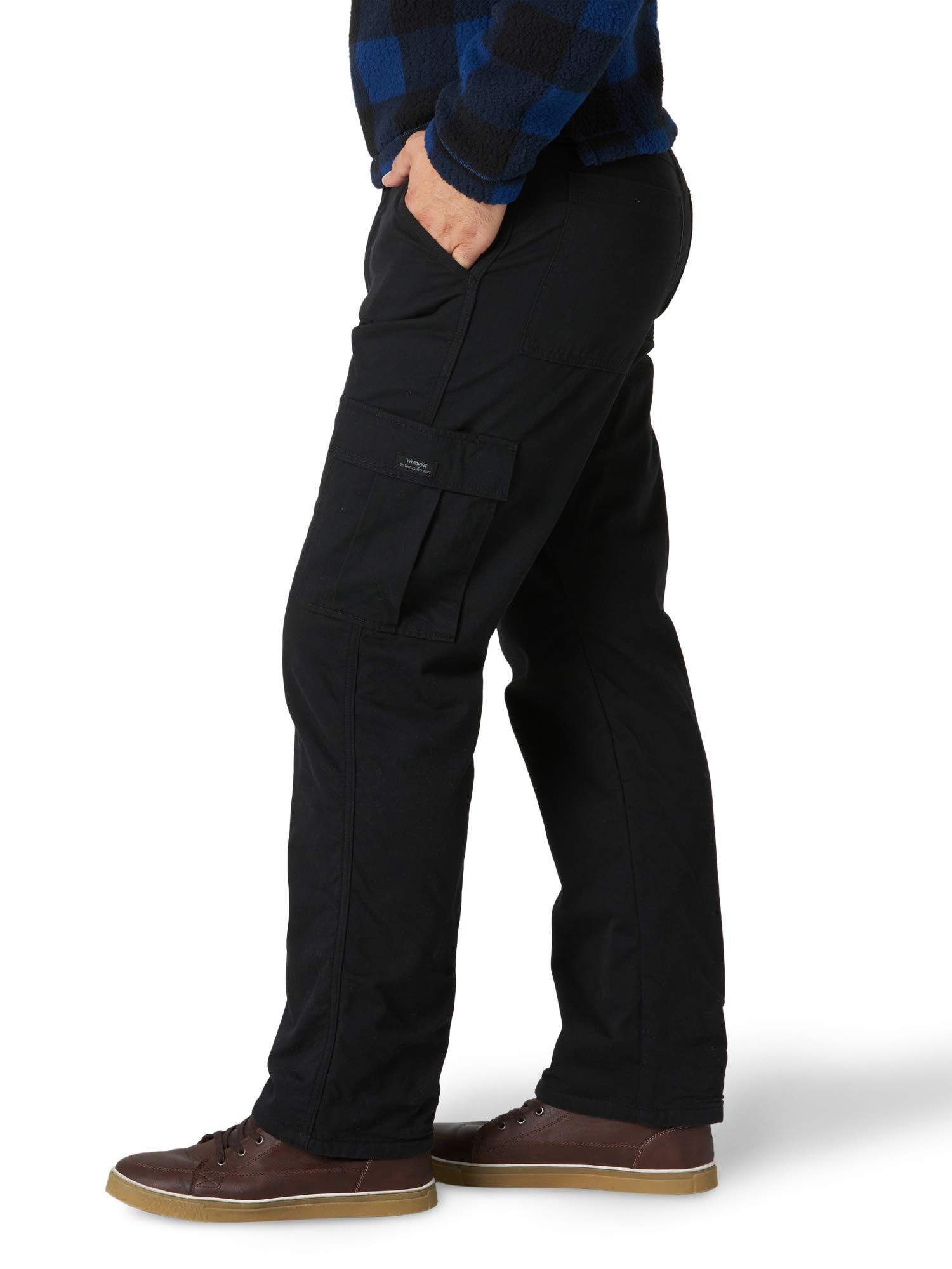 Wrangler Authentics Men's Fleece-Lined Cargo Pants - Comfortable Winter Work Pants for Outdoor Activities & Casual Wear