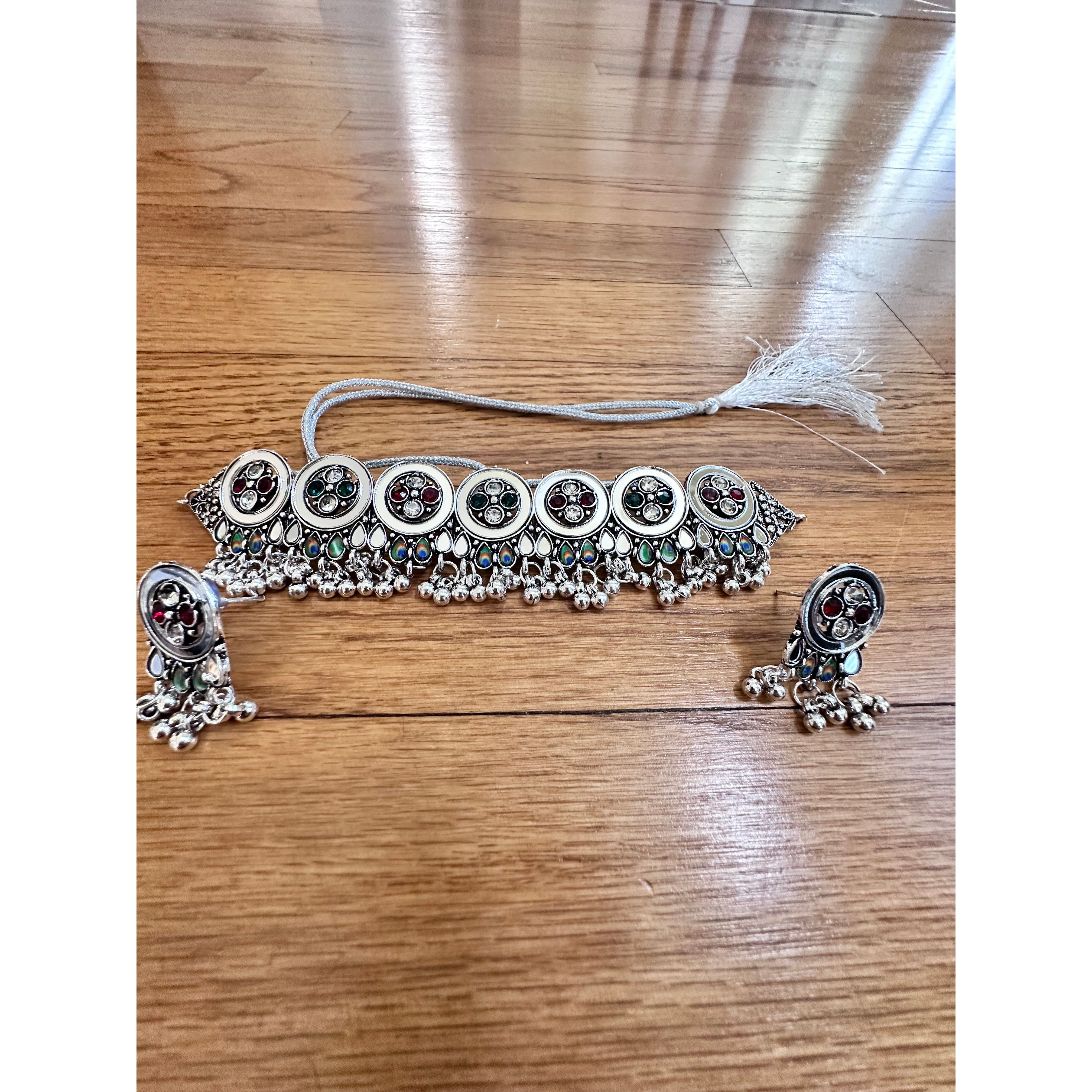 Elegant Choker Necklace Set with Matching Earrings for Women - Perfect for Parties, Weddings, and Date Nights