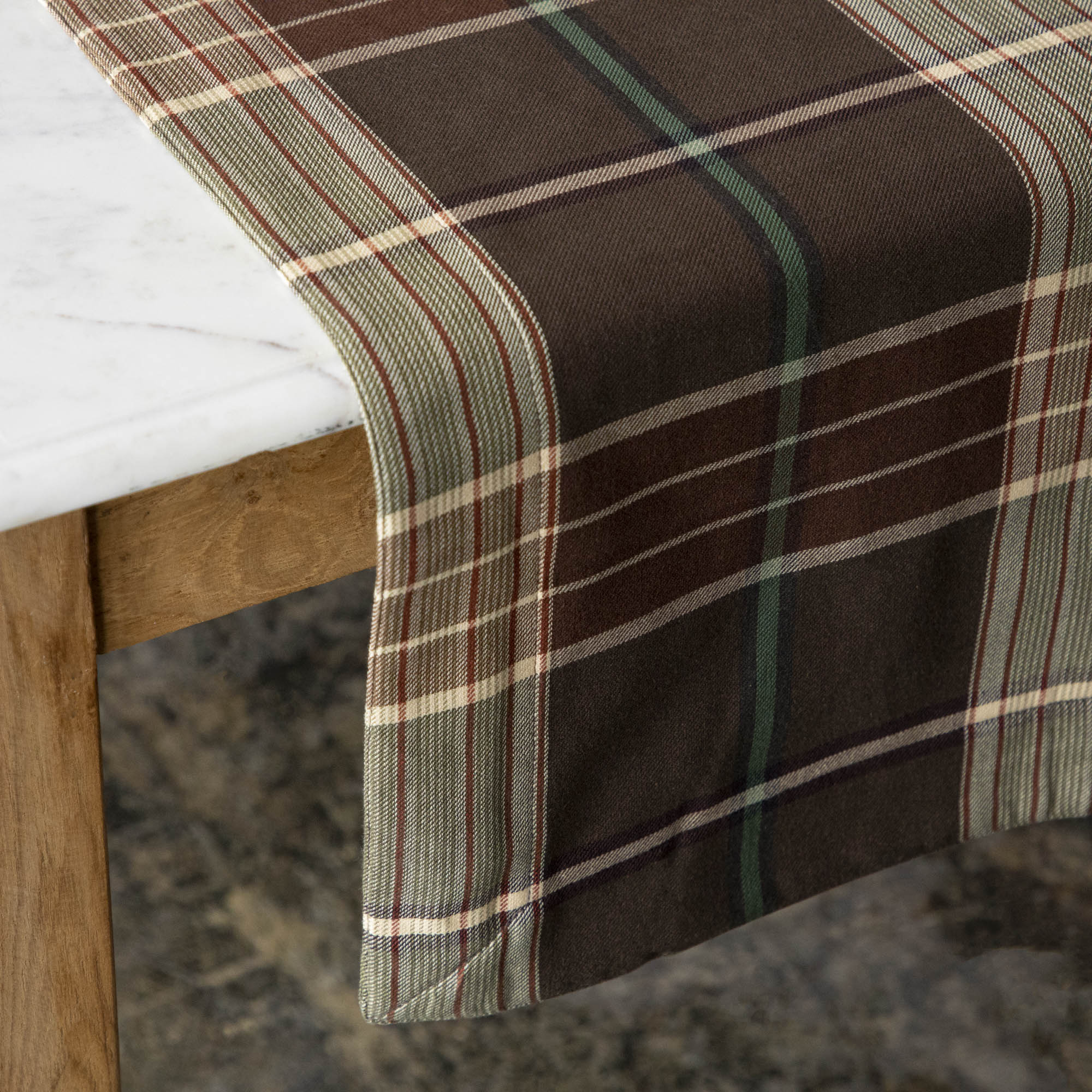 Deerfield Plaid Cotton Napkins Set of 12 - Premium Checkered Table Linens for Dining, Parties & Picnics - Rustic Farmhouse Kitchen Decor & Holiday Table Setting Accessories