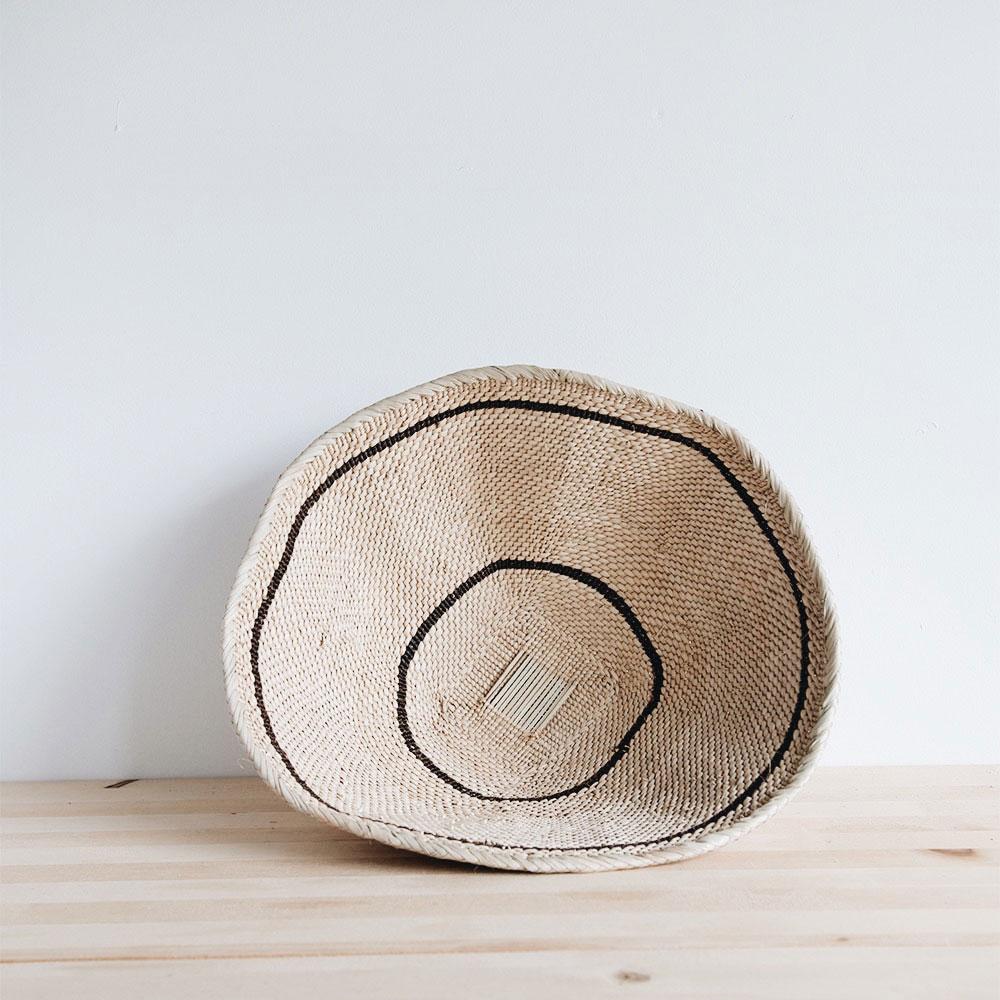 Natural Palm Leaf Table Basket - Handwoven Storage Organizer for Fruits, Bread, and Home Decor | Perfect for Kitchen, Dining Room, and Farmhouse Style Decor