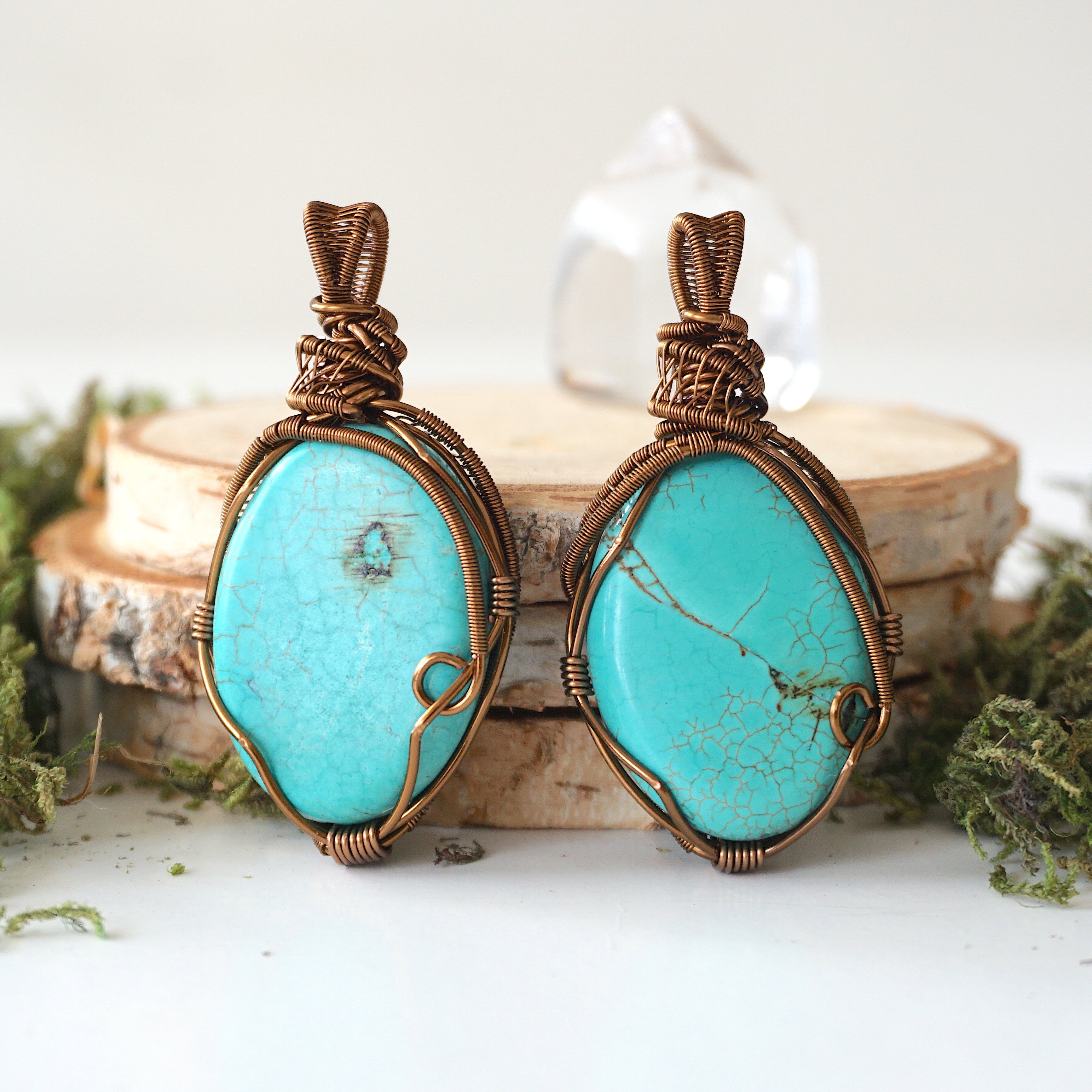 Vintage Turquoise Pendant Necklace in Antique Bronze - Boho Chic Jewelry for Women, Perfect for Casual Wear, Layering & Gift Giving