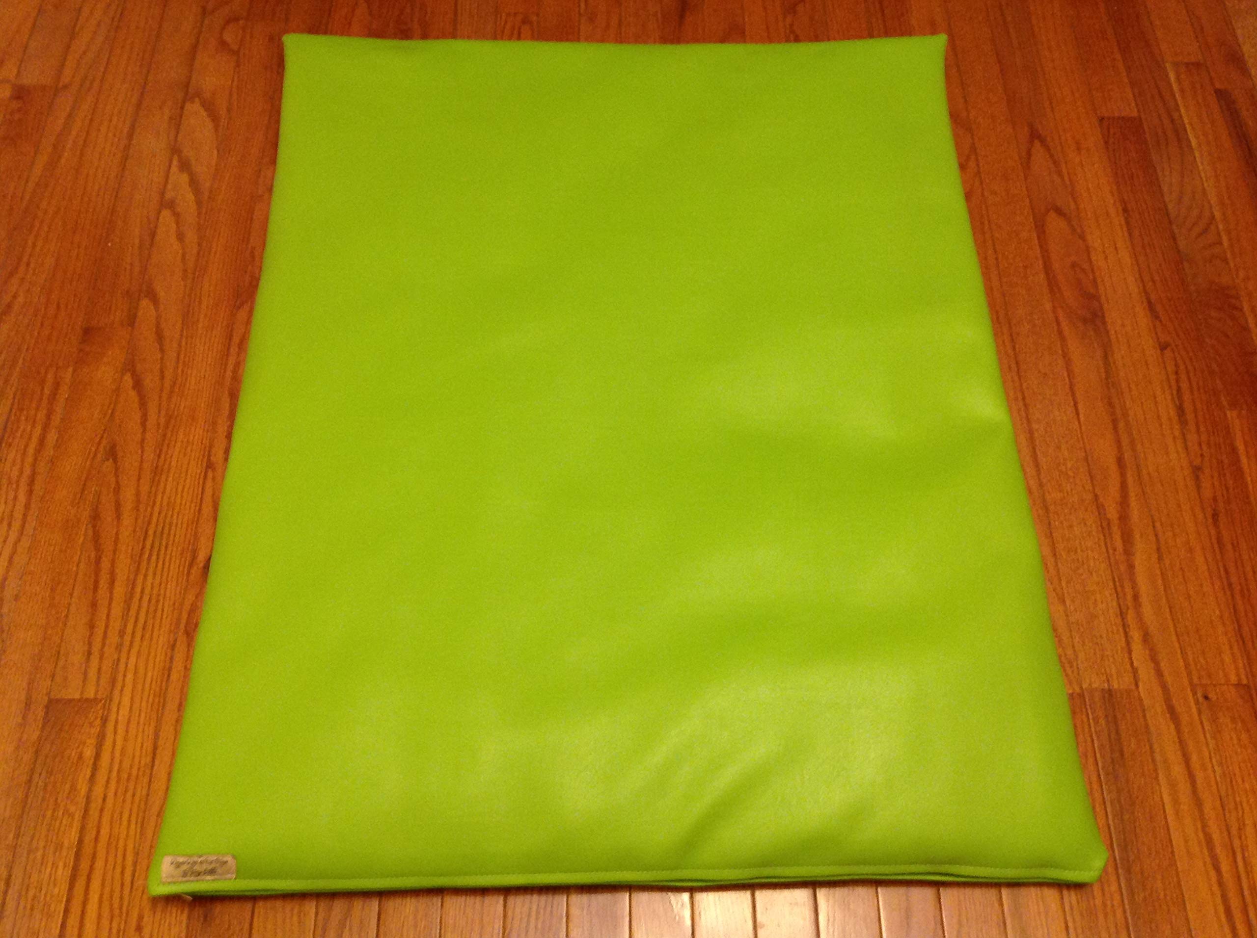 Premium Medium Marine Vinyl Lime Green Cushioned Mat - Waterproof, Non-Slip Boat Flooring for Boats, Yachts & RVs - Ideal for Deck, Cockpit & Cabin Use