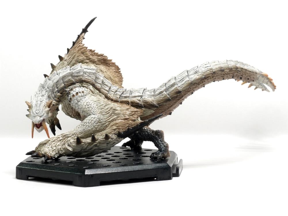 Capcom Monster Hunter Plus Vol 16 Action Figure Set - 6-Piece Collectible Trading Figures for Gamers & Anime Fans | Perfect for Display, Gifts, and Role-Playing Scenes