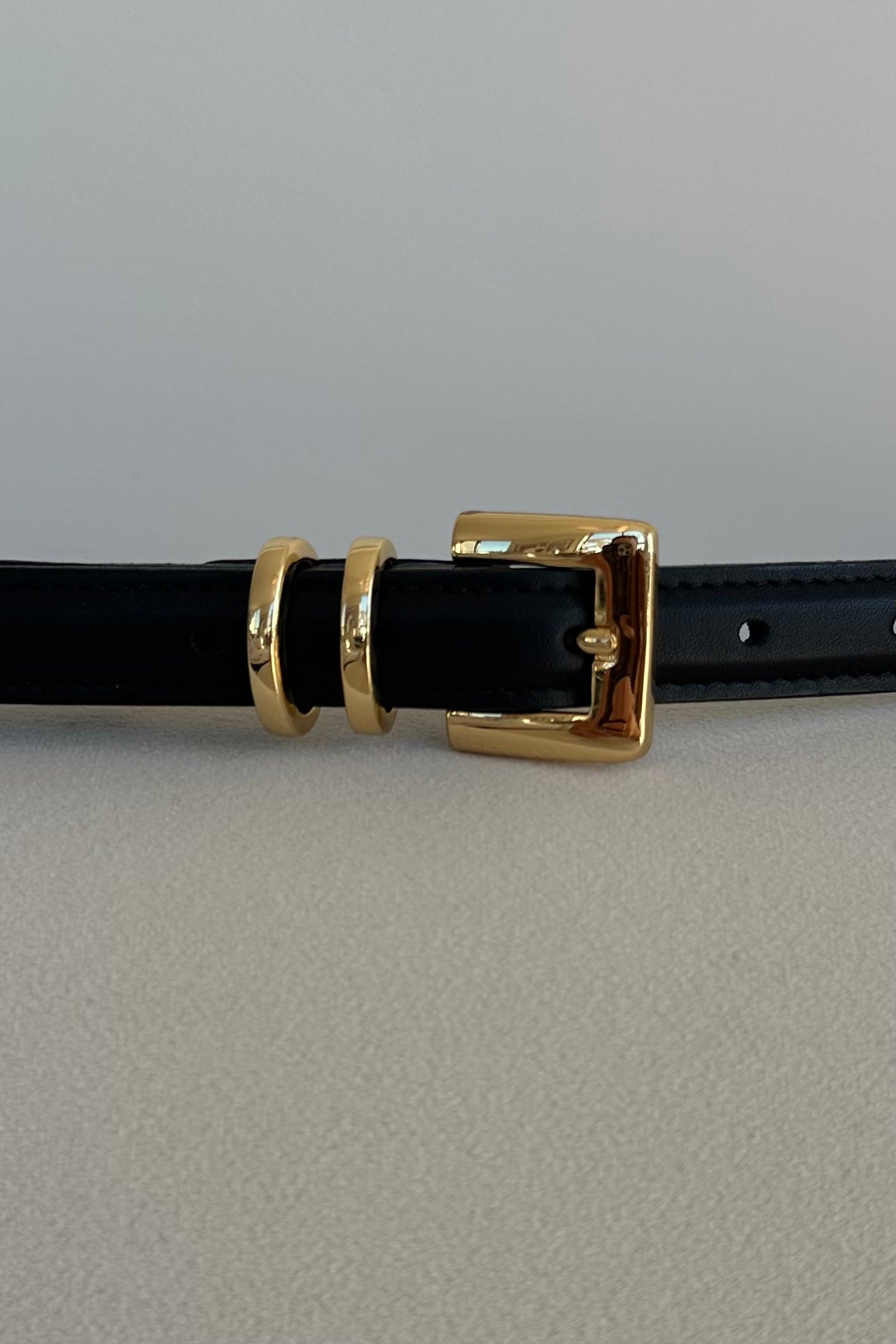 ICON Belt for Men & Women - Premium Black & Gold Buckle - Stylish Adjustable Waist Belt for Casual, Office & Formal Wear