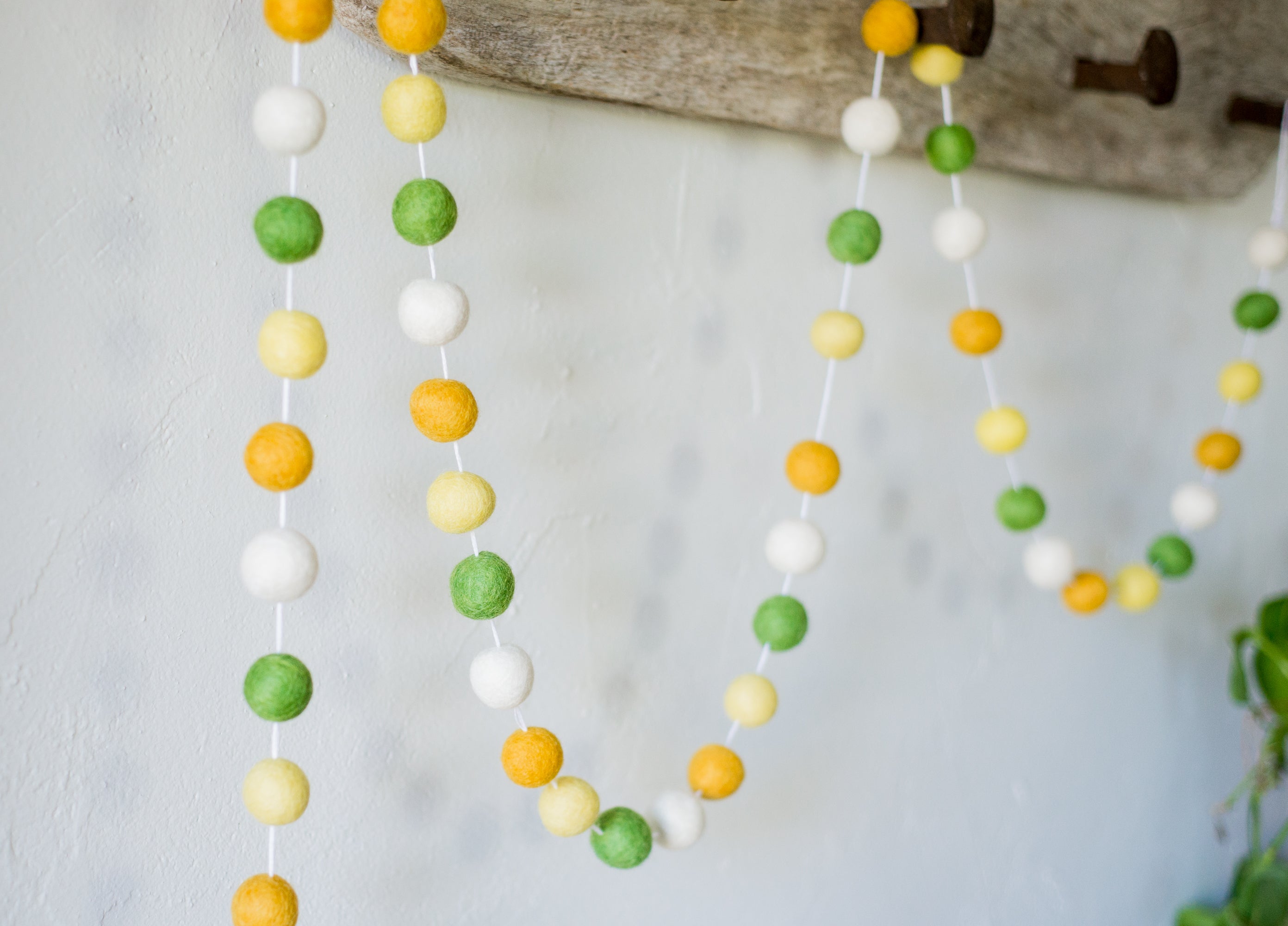 Dandelion Felt Ball Garland - Handmade Decorative String for Nursery, Baby Shower, Wedding & Home Decor - Eco-Friendly Wool Felt Balls on Natural Cotton String - Perfect for Wall Decor, Party Backdrop & Boho Room Aesthetic