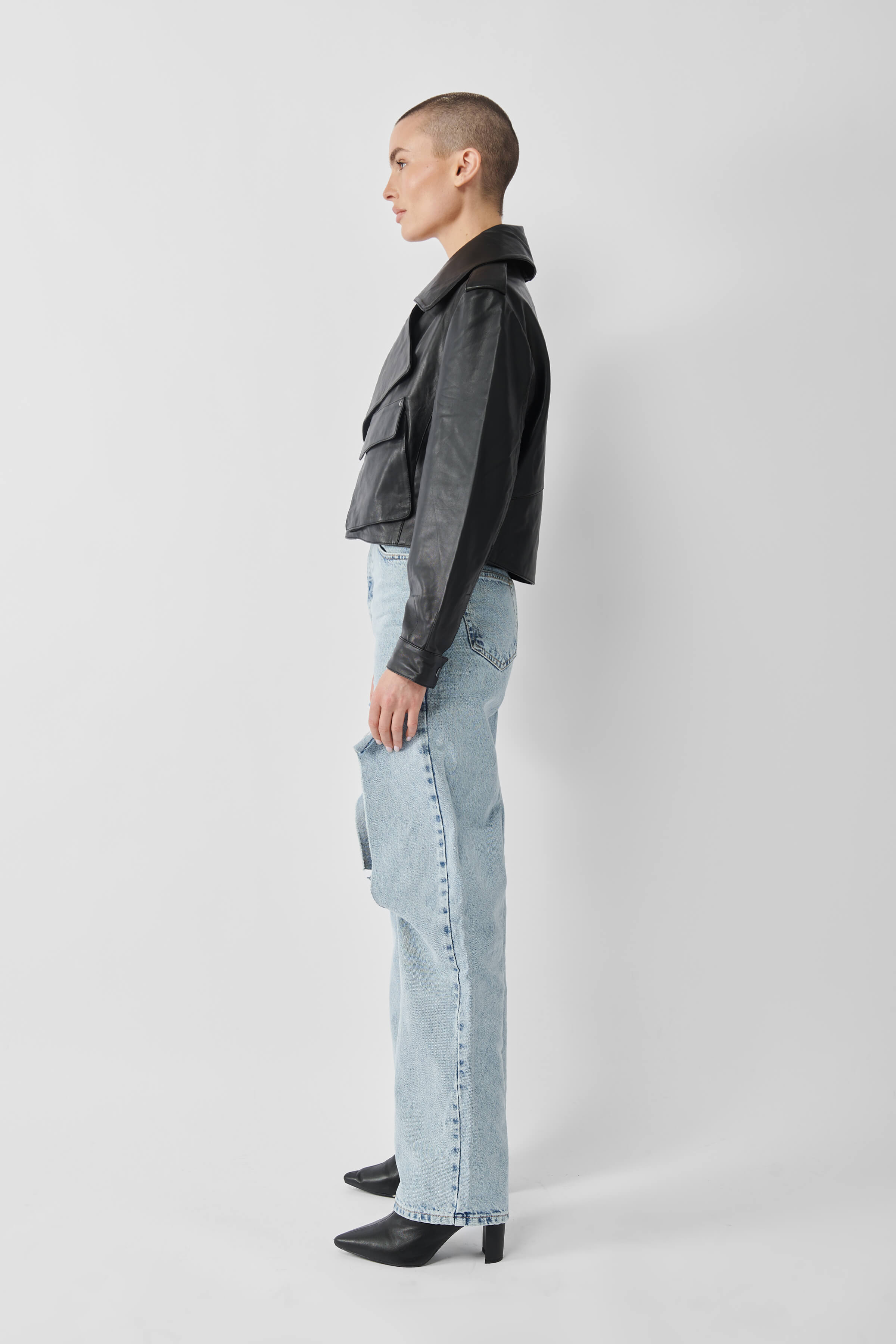 Cropped Blouson Jacket for Women - Stylish Black Outerwear for Casual & Evening Wear | Perfect for Spring & Fall Fashion