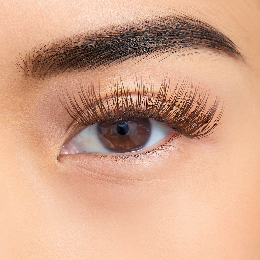 Fluffy Gossamer False Eyelashes - Natural Wispy Lashes for Dramatic Eye Makeup | Perfect for Parties, Weddings & Special Events
