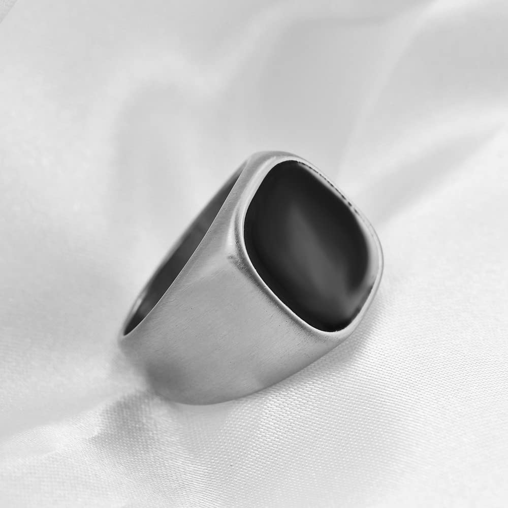 VQYSKO Stainless Steel Signet Rings for Men & Women - Solid Polished Biker Ring in Silver, Gold & Black | Perfect Gift for Dad, Boyfriend & Loved Ones (Sizes 4-15) | Ideal for Weddings, Parties & Everyday Wear