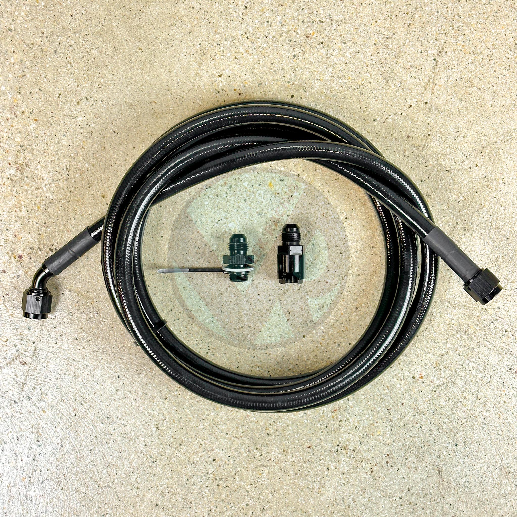 97-01 Honda CR-V Black Stainless Steel Fuel Feed Line Replacement - Durable & Corrosion-Resistant for Smooth Engine Performance