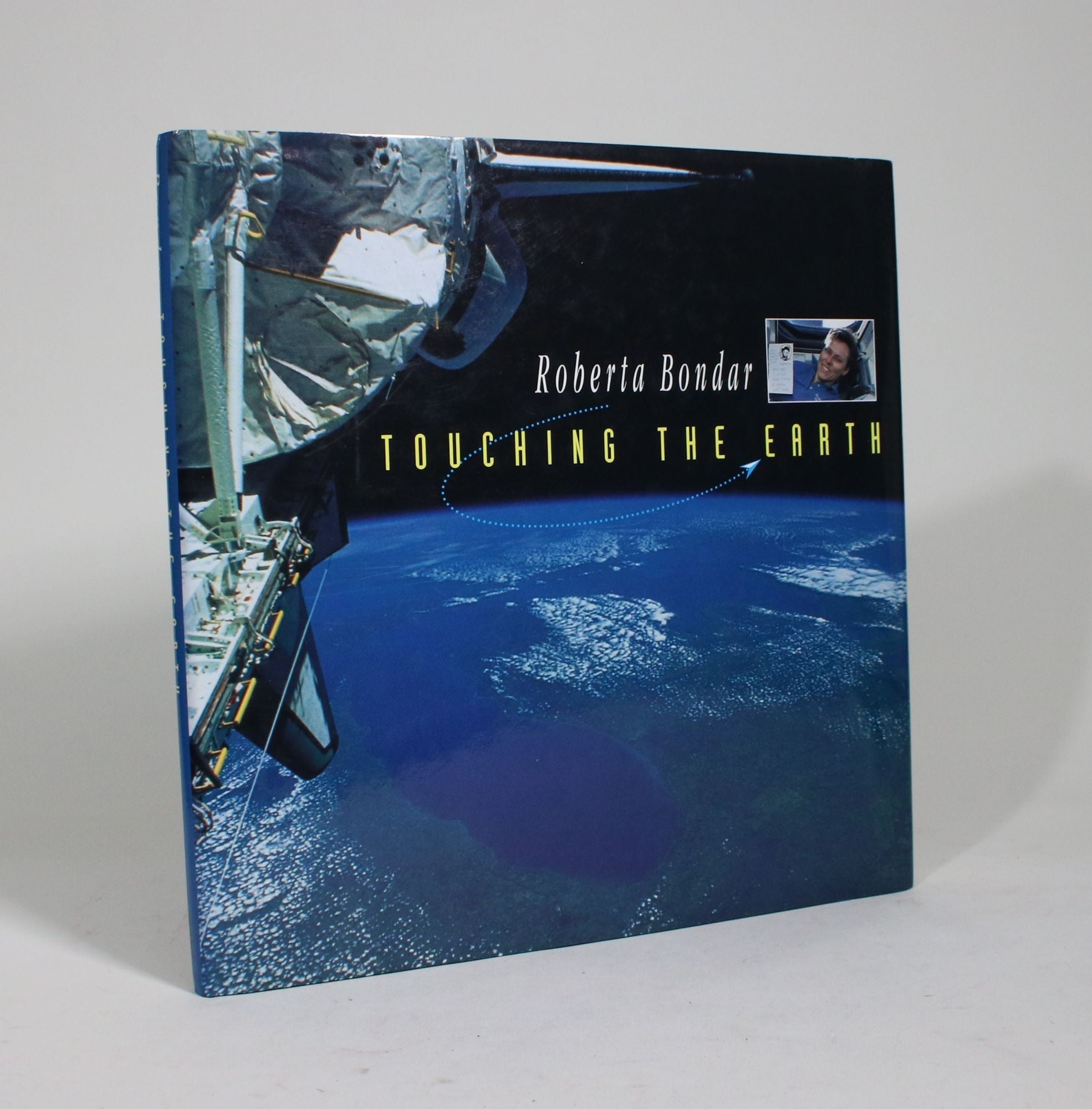 Touching the Earth by Roberta Bondar - Inspirational Nature Photography Book for Home Decor, Gifts & Earth Science Enthusiasts | Perfect for Coffee Tables, Libraries & Environmental Education
