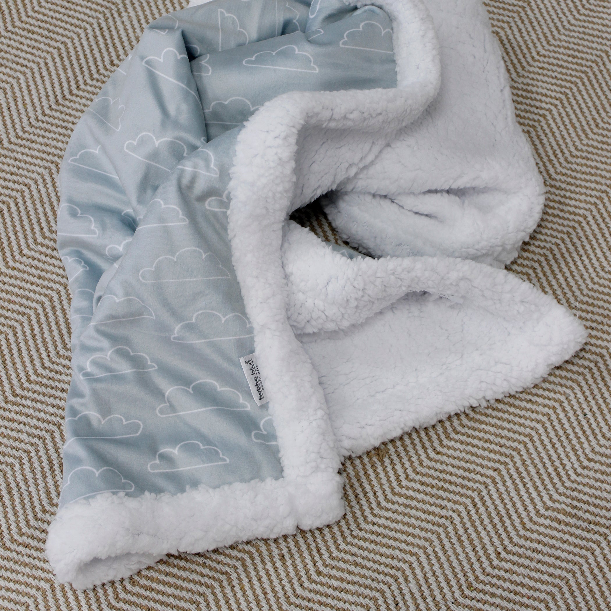 Nordic Velour Cuddle Blanket with Fleece Lining - Ultra Soft Blue Cloud Throw Blanket for Bed, Sofa & Winter Warmth - Cozy Home Decor Gift for Women & Men