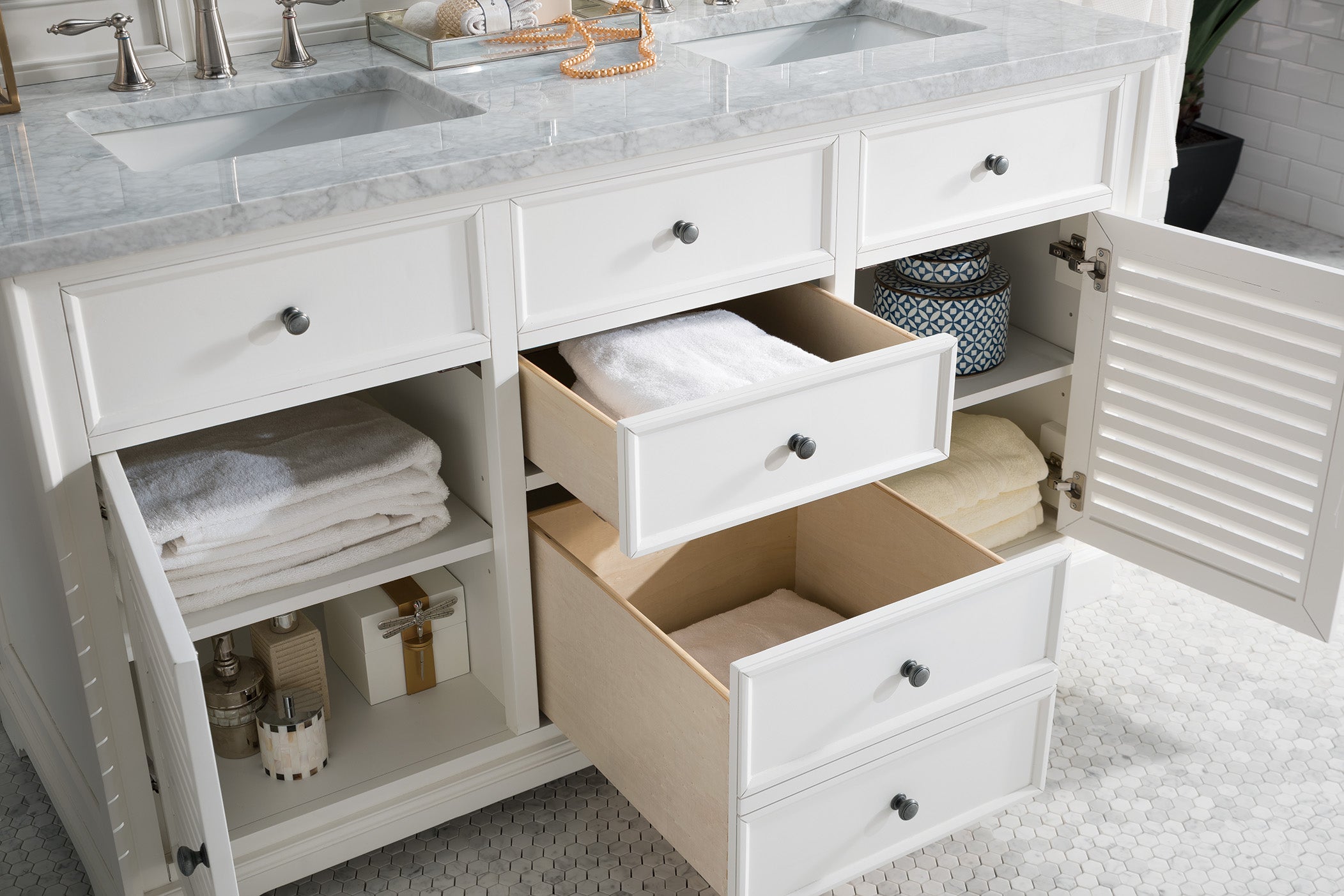 Savannah 60-Inch Bright White Double Bathroom Vanity with 3CM Carrara White Marble Top - Perfect for Master Bathroom Renovation & Modern Home Decor