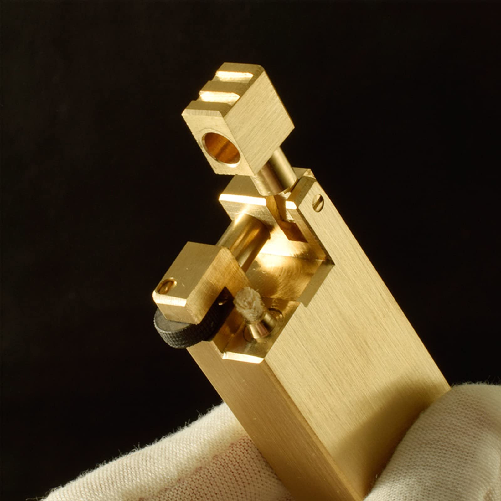Vintage Windproof Brass Kerosene Lighter for Outdoor & Camping