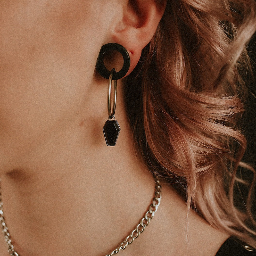 Gothic Crypt Black Coffin Hoop Earrings for Women - Punk Halloween Jewelry - Perfect for Gothic Fashion, Cosplay & Alternative Style Outfits