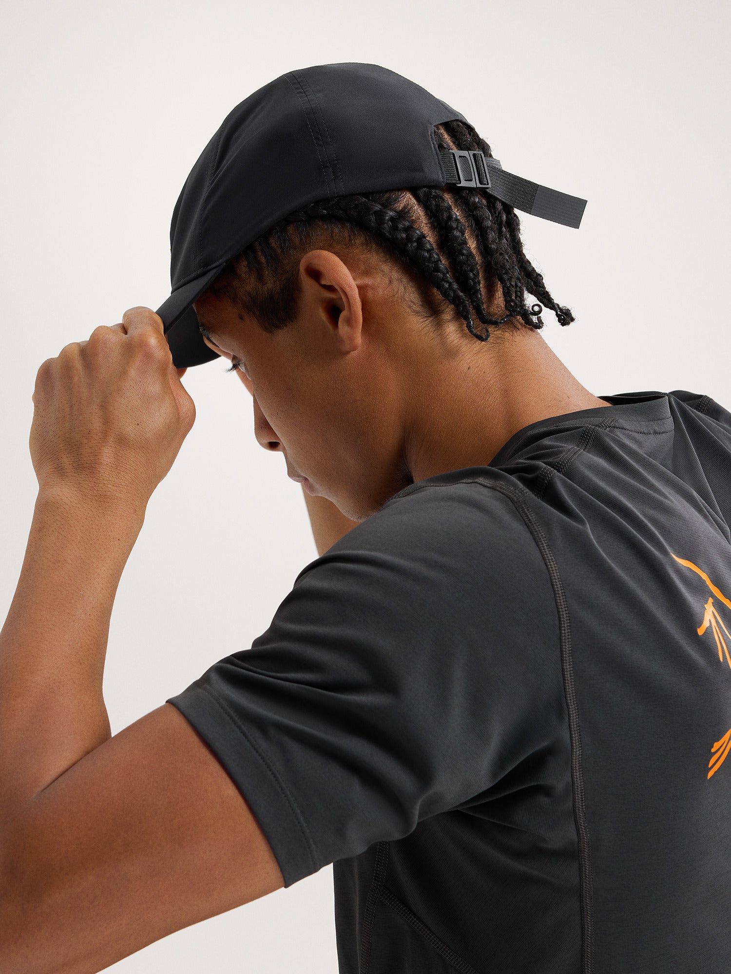 Stylish Bird Word Cap - Trendy Baseball Hat for Men & Women - Perfect for Outdoor Activities, Sports, and Casual Wear