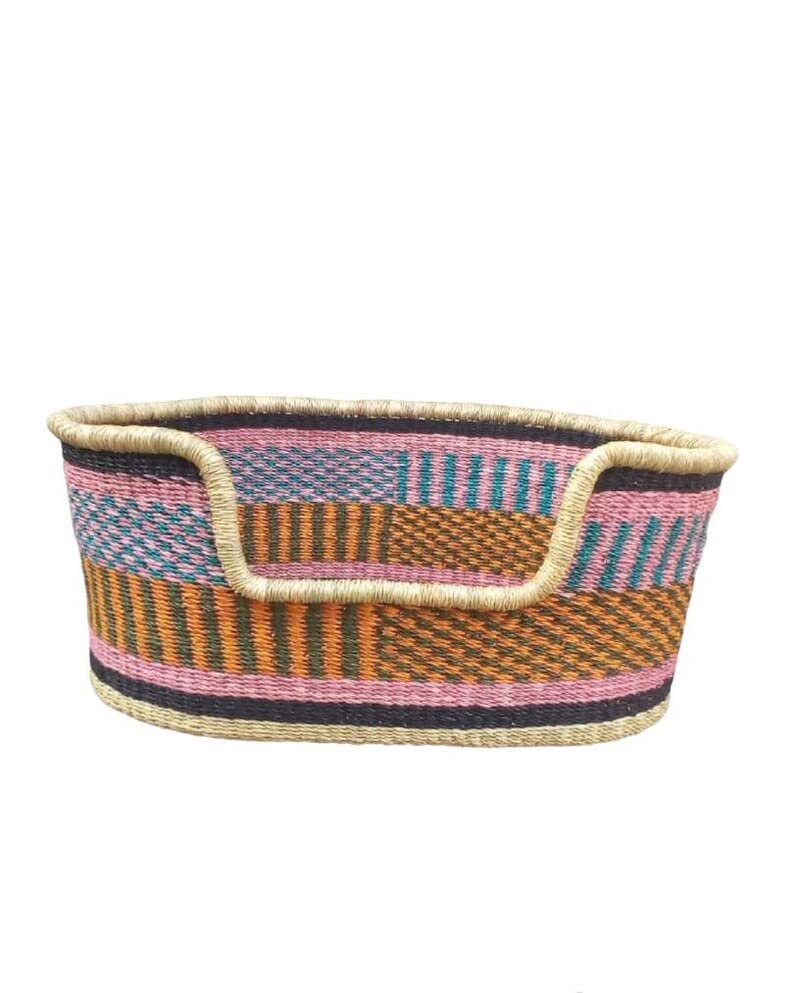 Premium Handmade Eco-Friendly Wicker Dog Bed Basket with 3