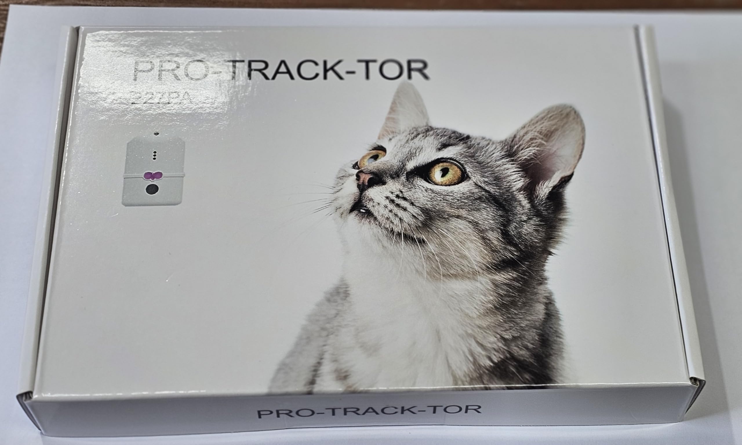 Girafus Pro-Track-tor Pet Tracker - Long Range Cat & Dog GPS Locator (1600 ft), Ultra-Lightweight (0.28oz) Safety Device for Small Pets - Perfect for Outdoor Adventures, Hiking & Lost Pet Recovery