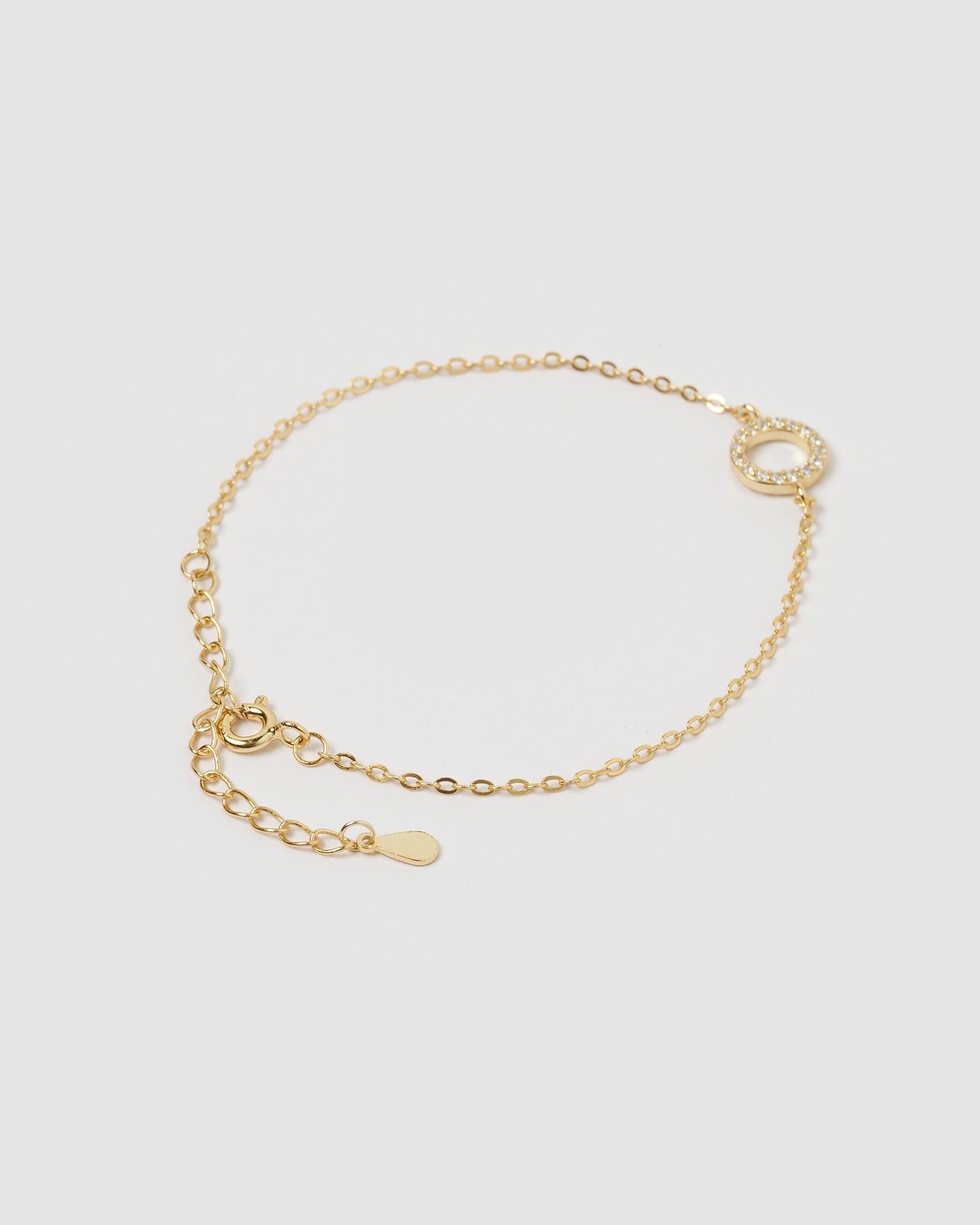Izoa Crystal Letter O Bracelet - Gold Plated Initial Charm Jewelry for Women, Gift for Her, Birthday, Anniversary, Valentine's Day - Perfect for Everyday Wear & Special Occasions