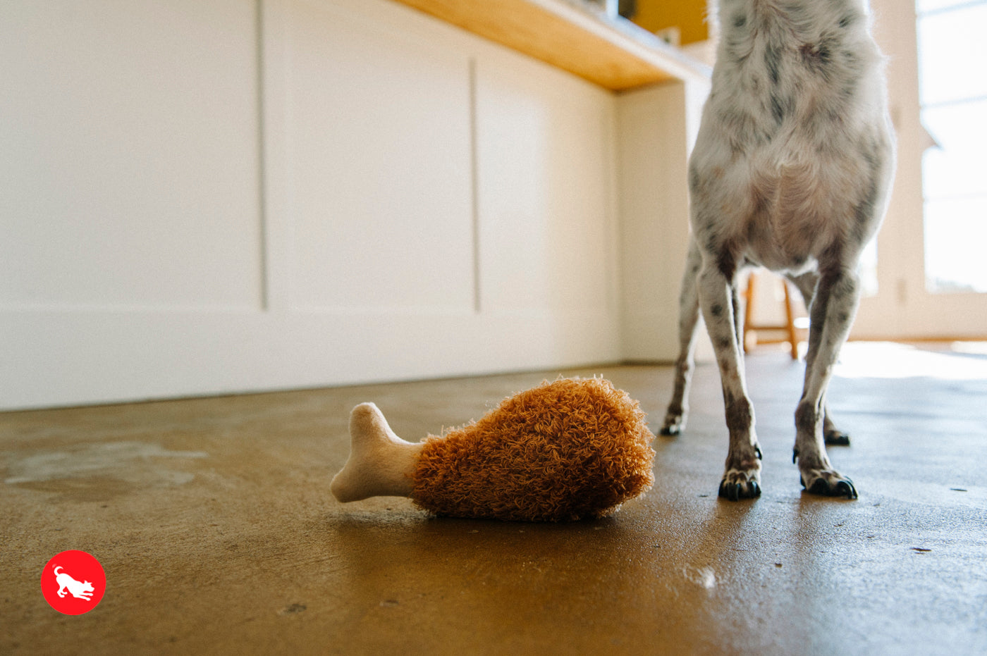 American Classic® El Pollo Frito Plush Dog Toy by Pet P.L.A.Y. - Soft & Durable Chew Toy for Small & Large Dogs - Perfect for Playtime, Training & Cuddling