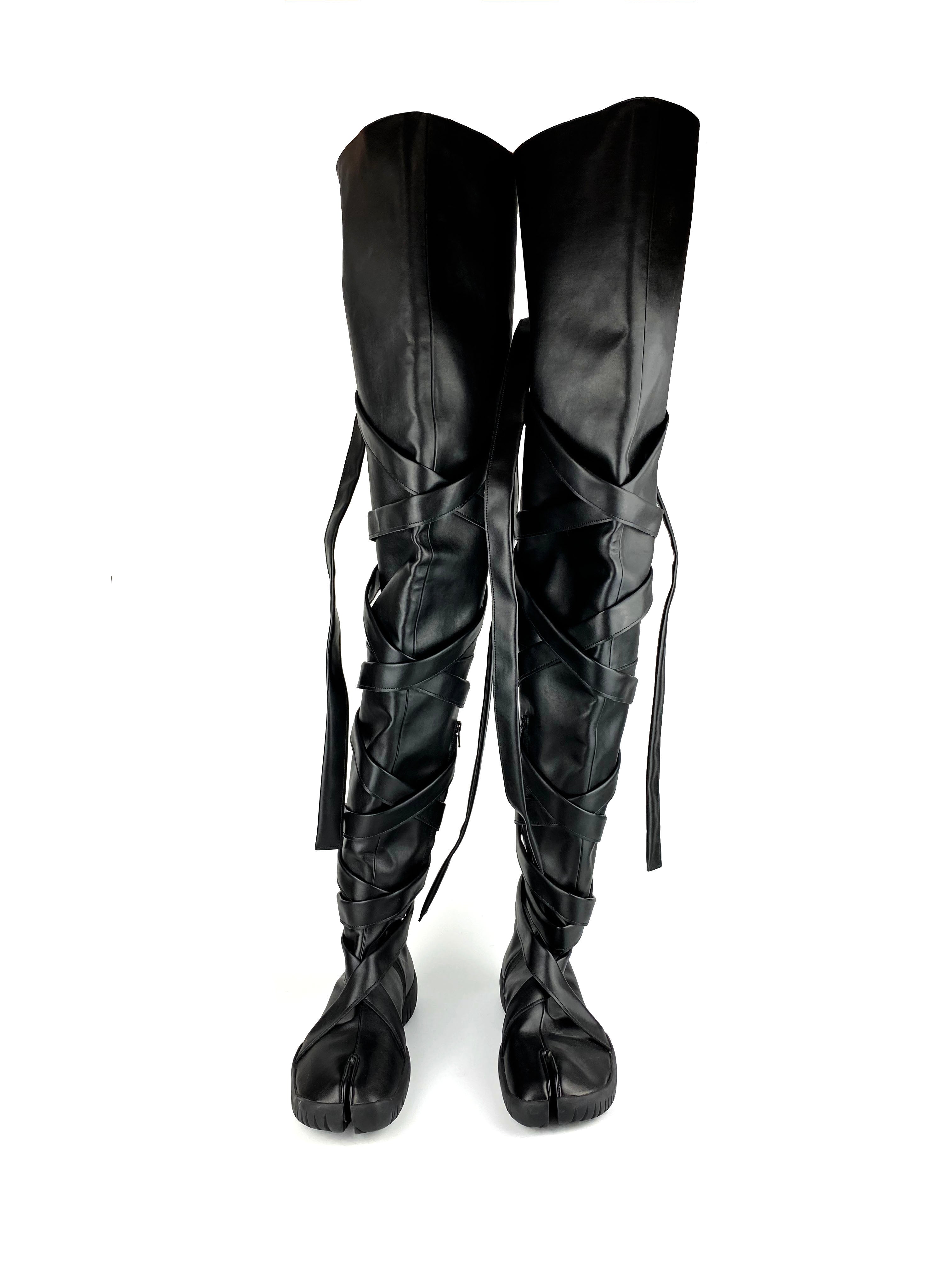 Maison Margiela Black Tabi Thigh High Boots - Women's Fashion Knee High Leather Boots for Party, Night Out & Street Style