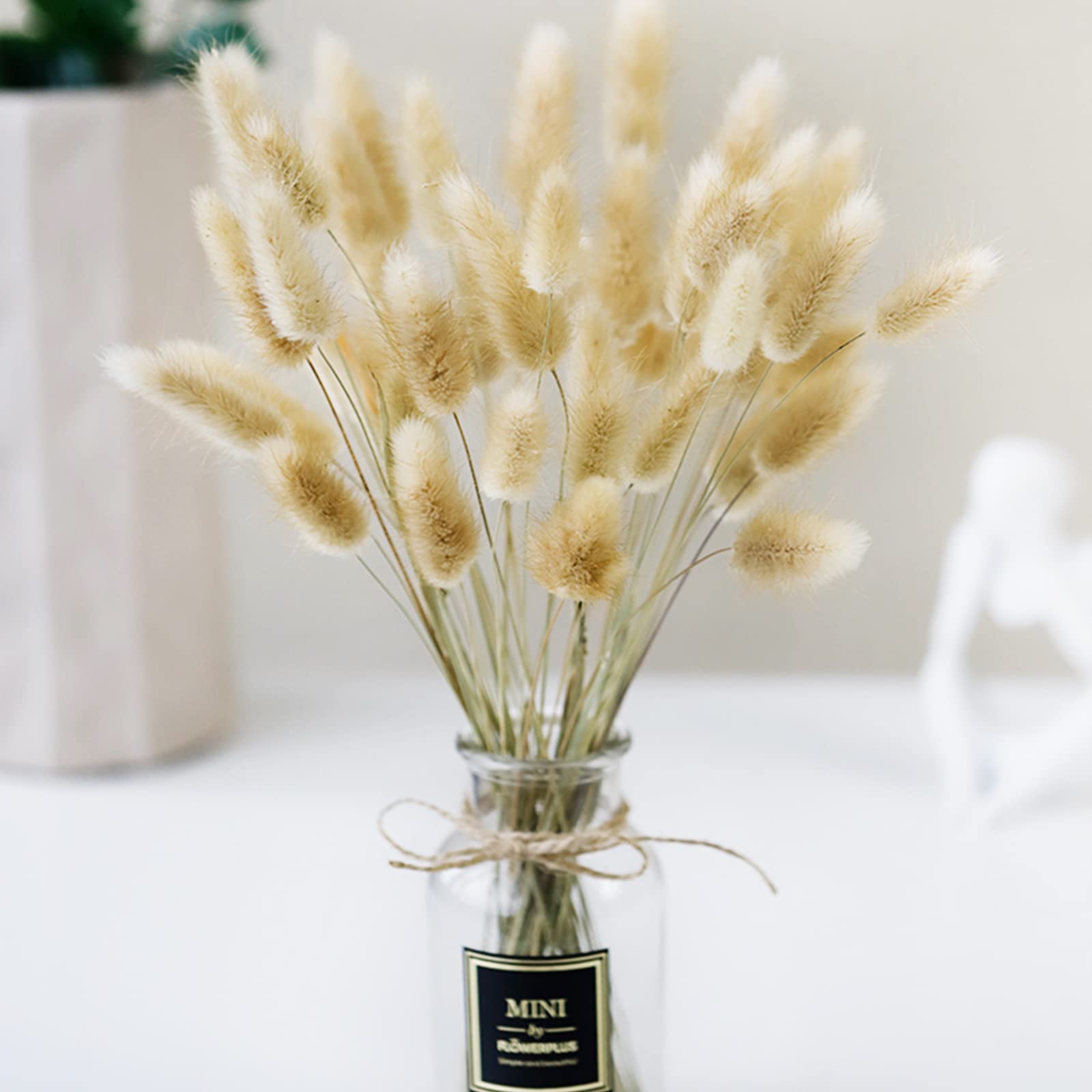 50 Pcs 17.7 Inches White & Pink Artificial Lagurus Bunny Tails Grass - Dried Pampas Grass Bouquet for Boho Home Decor, Wedding Centerpieces, Table & Bedroom Decoration - Fluffy Rabbit Tail Flowers for Rustic & Farmhouse Style