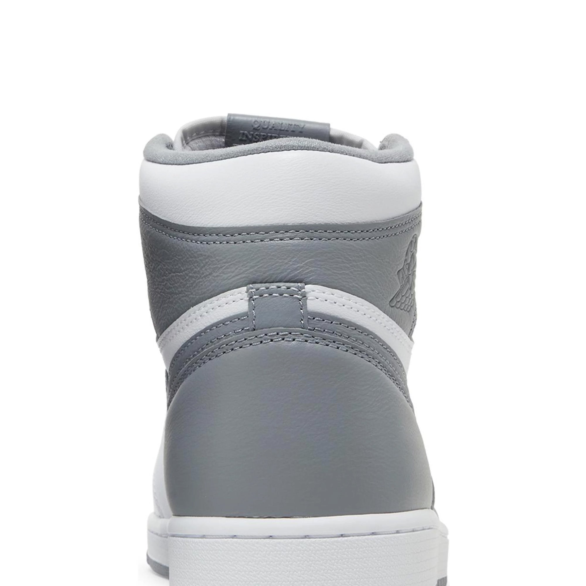 Air Jordan 1 Retro High OG 'Stealth' 2022 Release - Men's Basketball Sneakers for Streetwear & Casual Style | Perfect for Sneaker Collectors & Fashion Enthusiasts