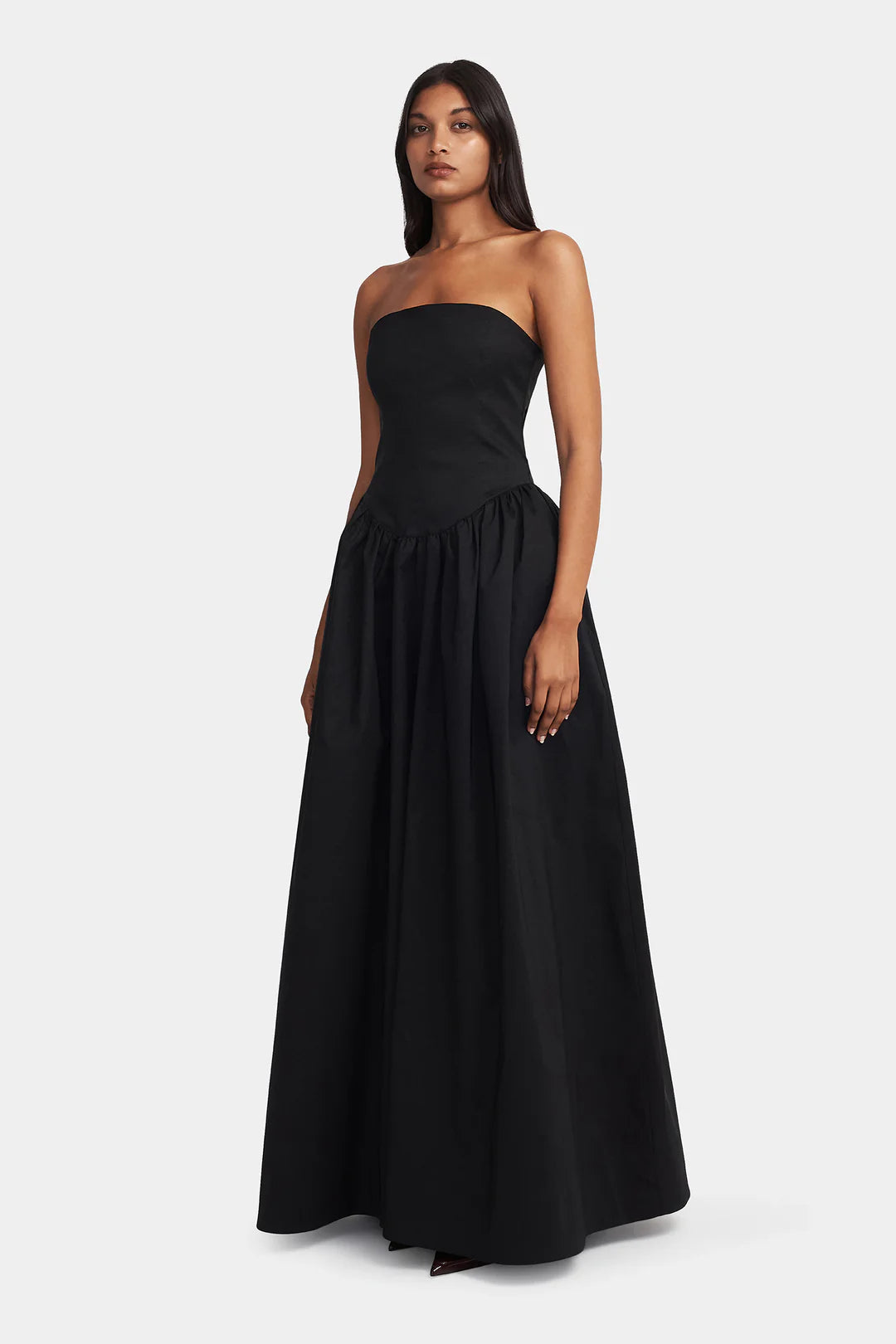 Elegant Audrey Gown in Black - Perfect for Evening Parties, Weddings & Formal Events