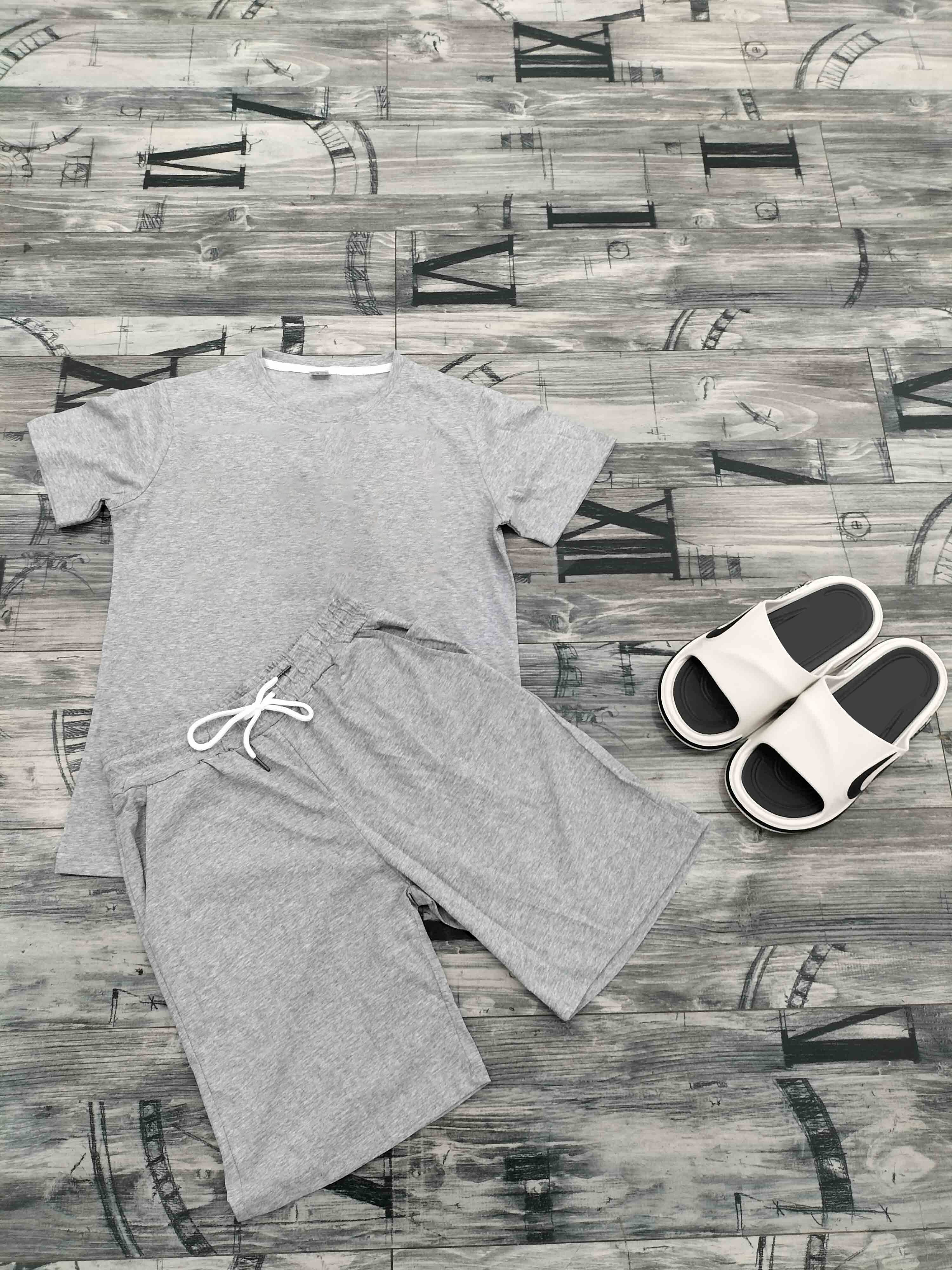Men's Casual Short Sleeve T-Shirt and Shorts Set - Comfortable Summer Outfit for Beach, Gym, and Outdoor Activities