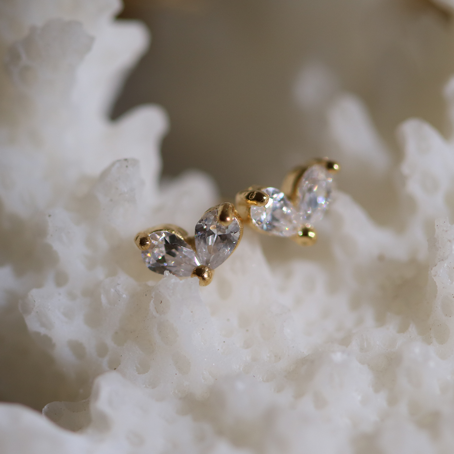 Tiny Leaf Stud Earrings - Dainty Gold or Silver Botanical Earrings for Women | Perfect for Everyday Wear, Gift Giving & Boho Style