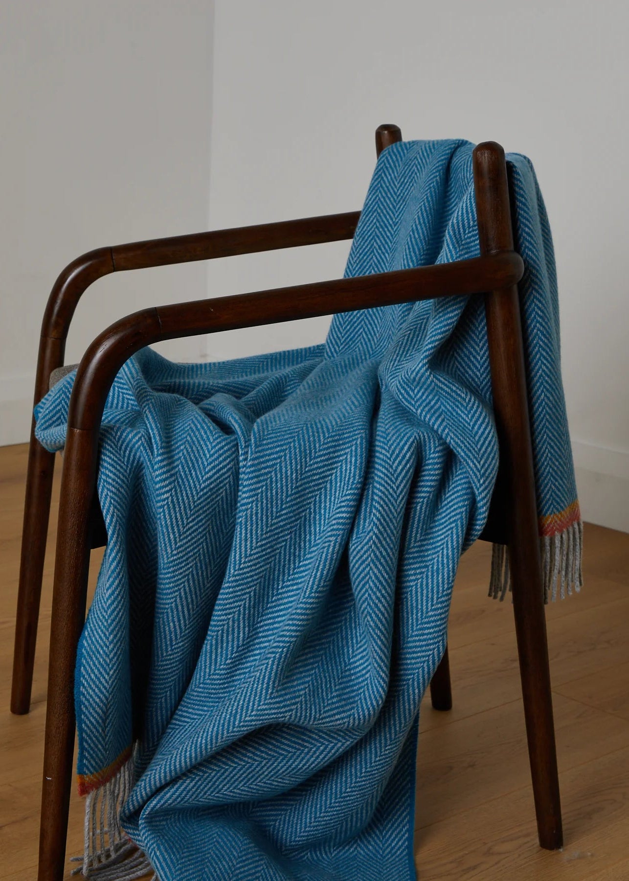 Premium Foxford Cashmere Lambswool Throw Blanket - Ultra Soft & Luxurious Warmth for Sofa, Bed & Travel | Slaney Collection | Perfect for Cozy Nights, Gifts & Home Decor