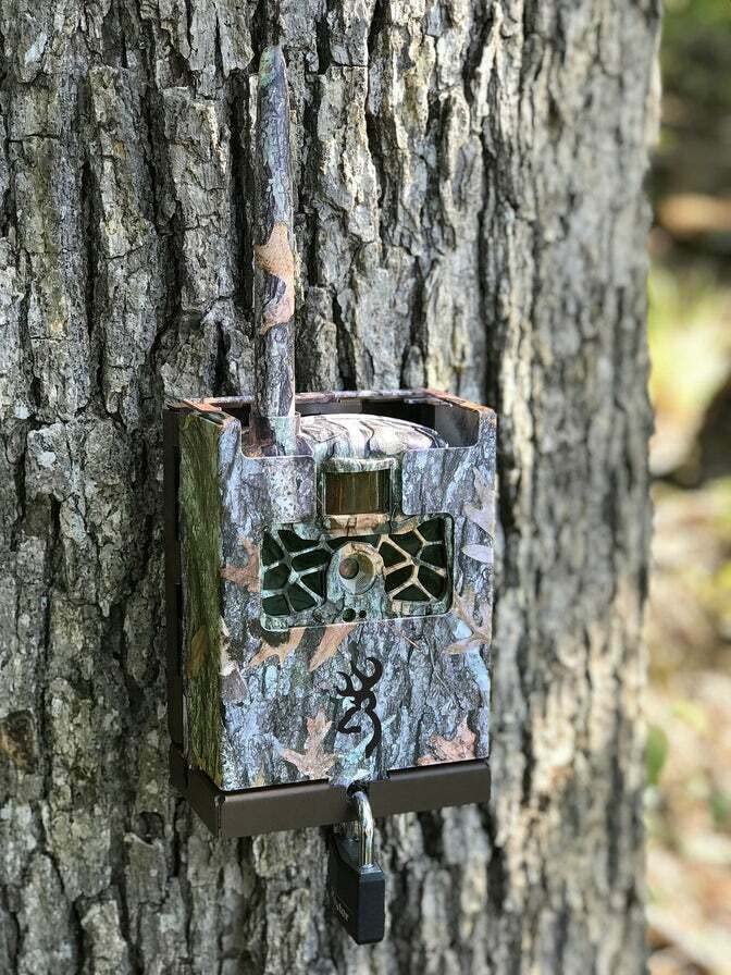 Browning Trail Camera Security Box - Heavy Duty Lockable Enclosure for Outdoor Wildlife Monitoring & Hunting - Perfect for Trail Cameras, Game Cameras, and Security Surveillance in Woods, Fields, or Backyards