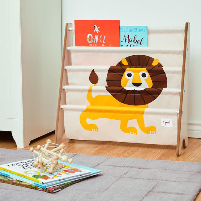 3 Sprouts Lion Book Rack - Kids Bookshelf Organizer for Nursery, Playroom & Classroom - Durable Children's Book Storage with Cute Animal Design