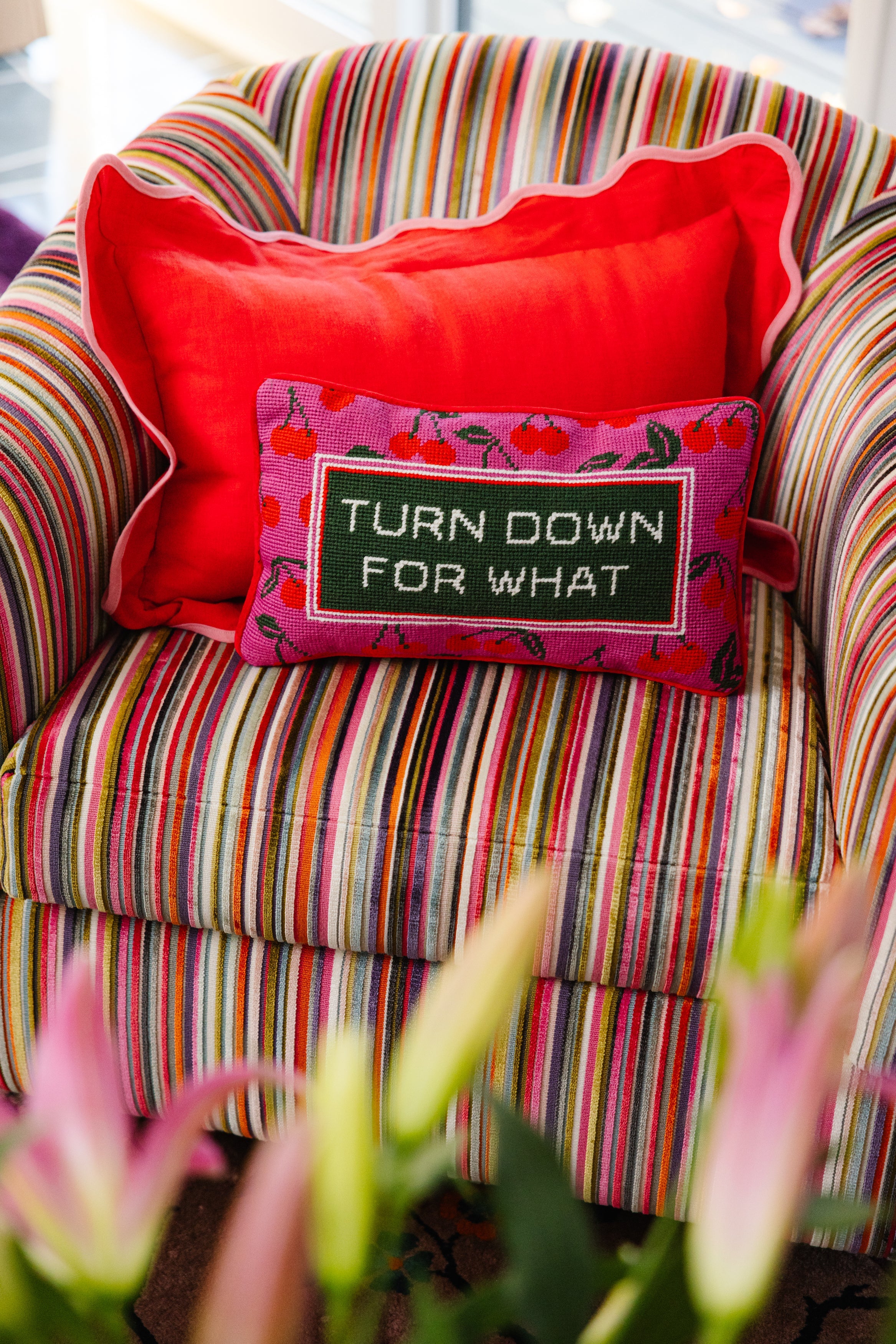 Elegant Needlepoint Throw Pillow - Soft Decorative Cushion for Sofa, Bed & Home Decor - Perfect for Living Room, Bedroom & Cozy Spaces