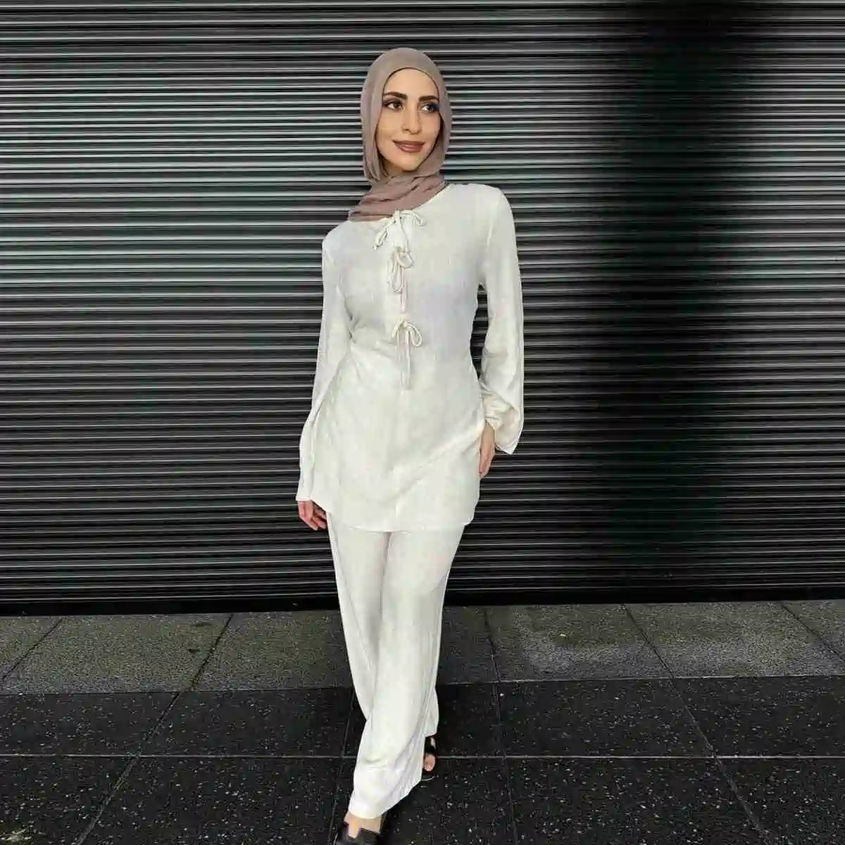 2-Piece Women's Tops and Skirt Suit Set - Casual Daily Wear Outfit #25940 | Perfect for Office, Dating, and Weekend Outings