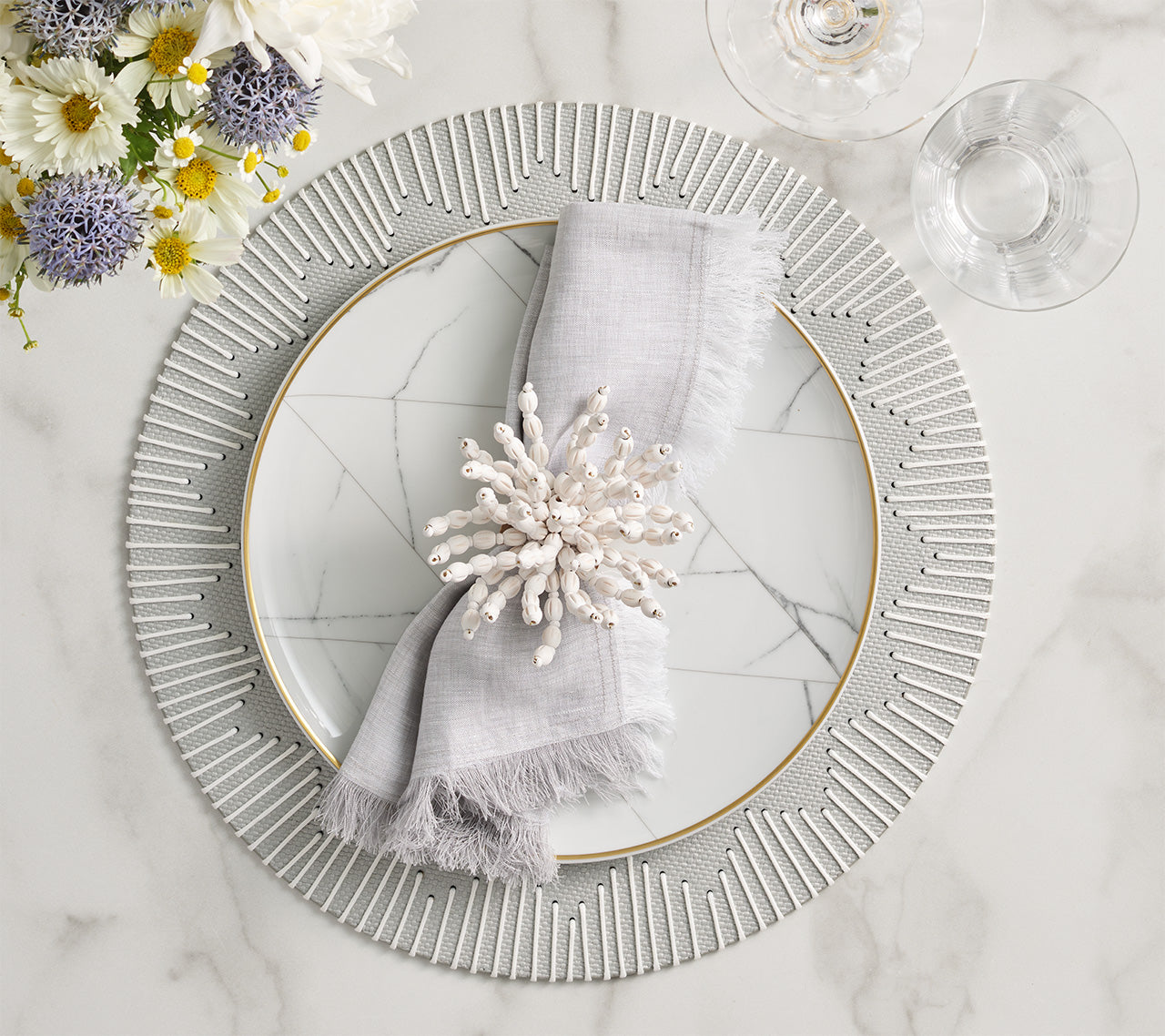 Gray & White Dream Weaver Placemats Set of 4 - Elegant Dining Table Decor for Everyday Meals & Dinner Parties