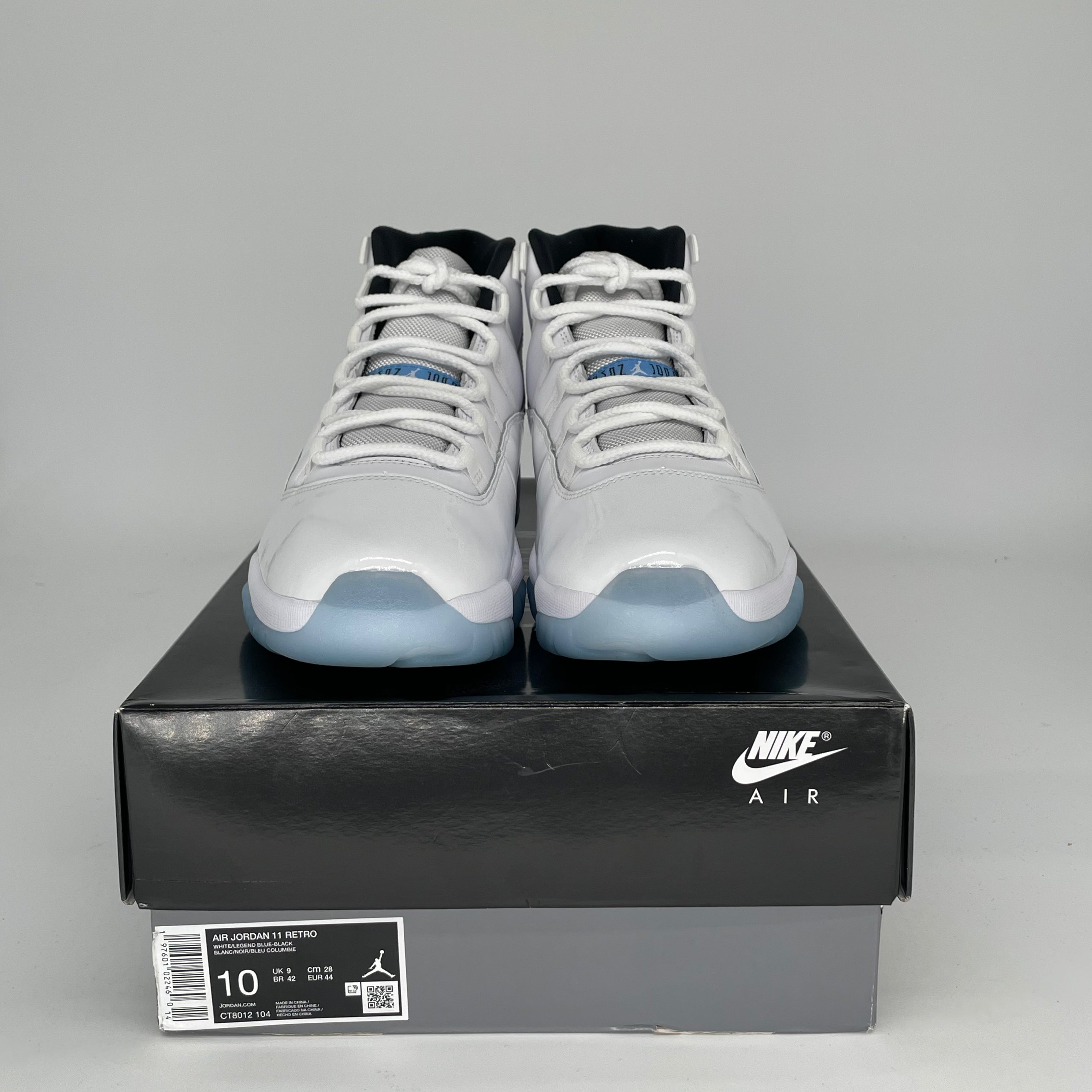 Original Air Jordan 11 Retro 'Legend Blue' Basketball Shoes - Men's Size 10 / Women's Size 11.5 (CT8012-104) - Perfect for Court Performance & Streetwear Fashion