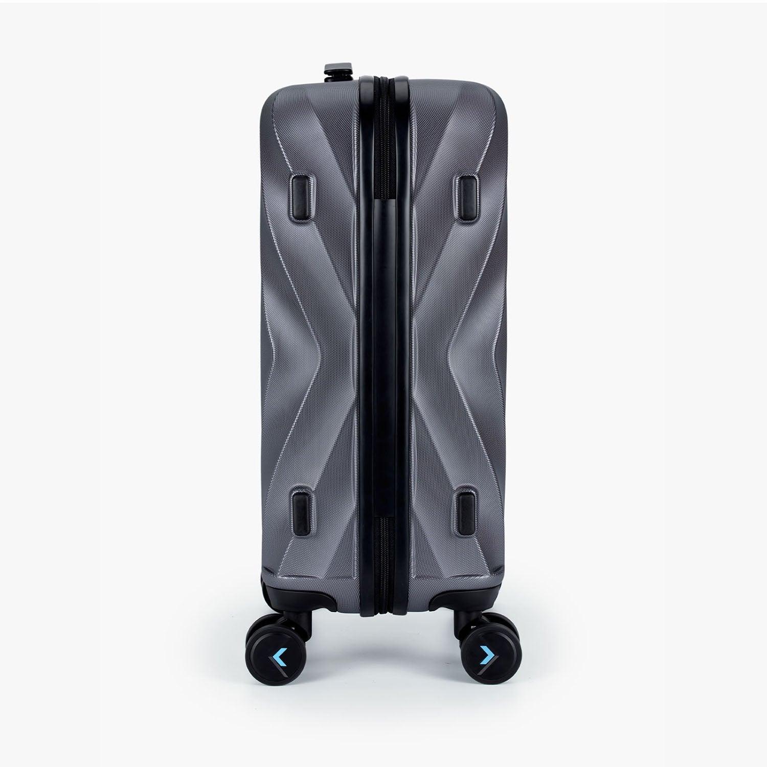 Globetrotter 20 Inch Hardside Spinner Carry-On Luggage - Lightweight Durable Suitcase for Business Travel & Weekend Getaways