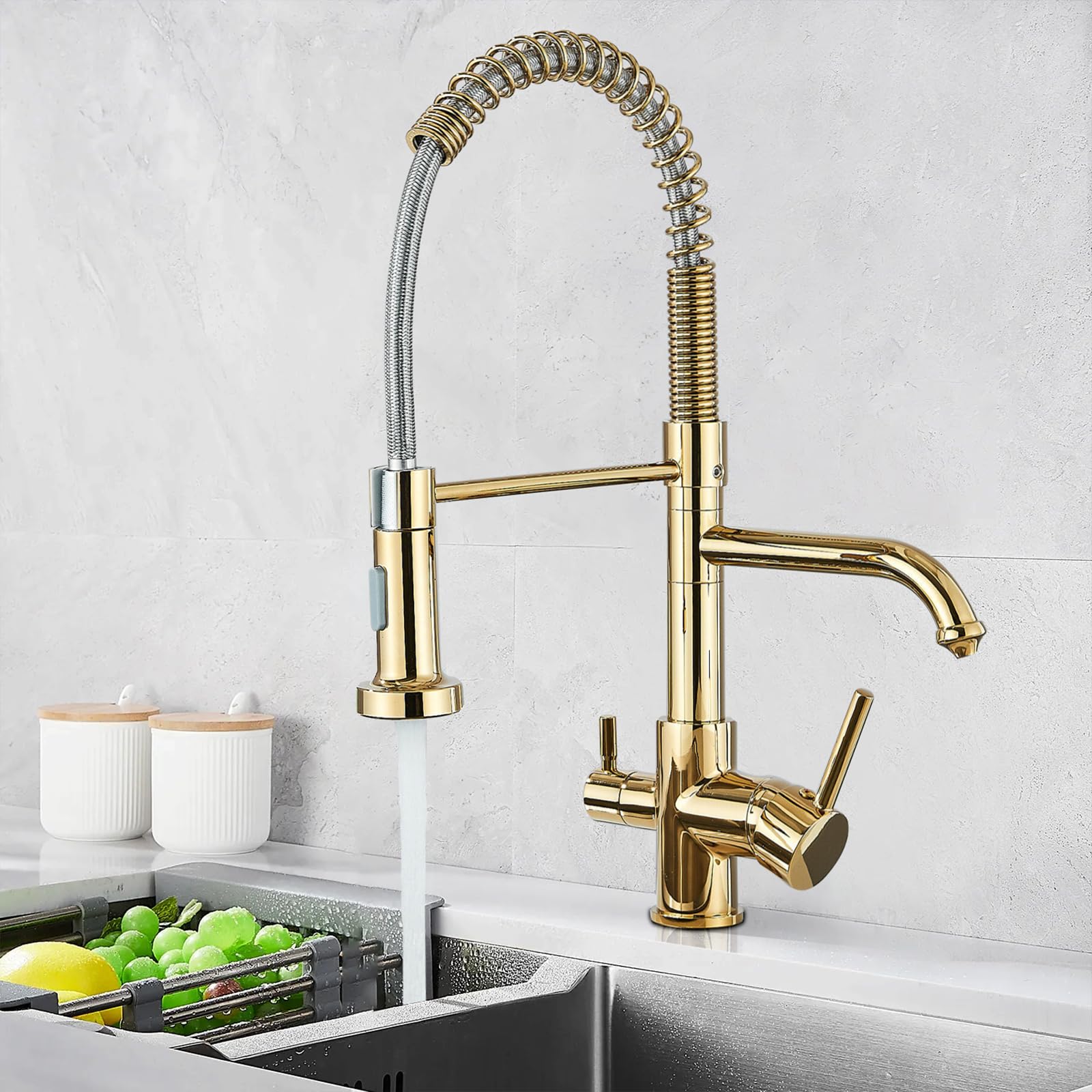TVTIUO 3-Way Kitchen Faucet with Water Filter, Pull-Out Shower, 360° Swivel Spout, Brass Finish in Gold - Ideal for Modern Kitchens and Home Renovations
