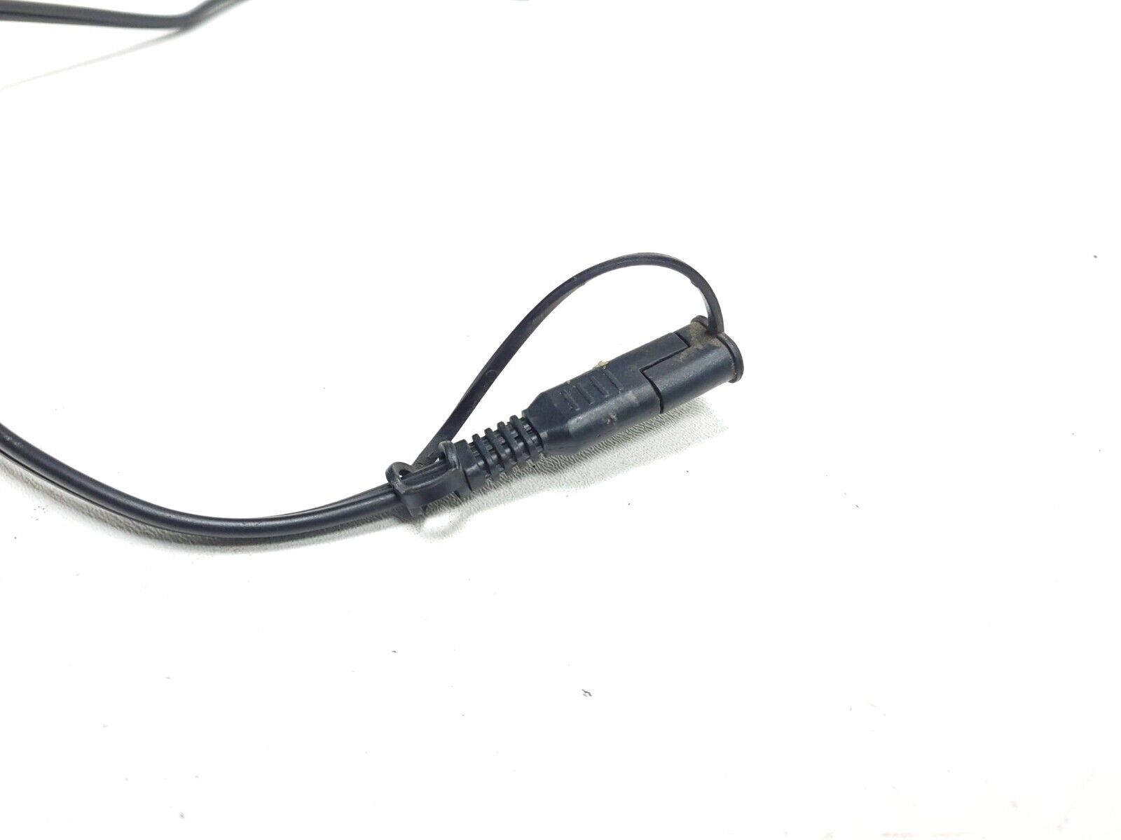 Original Ducati Monster M600 M620 Battery Charging Cable OEM Replacement - Perfect for Motorcycle Maintenance & Long-Term Storage