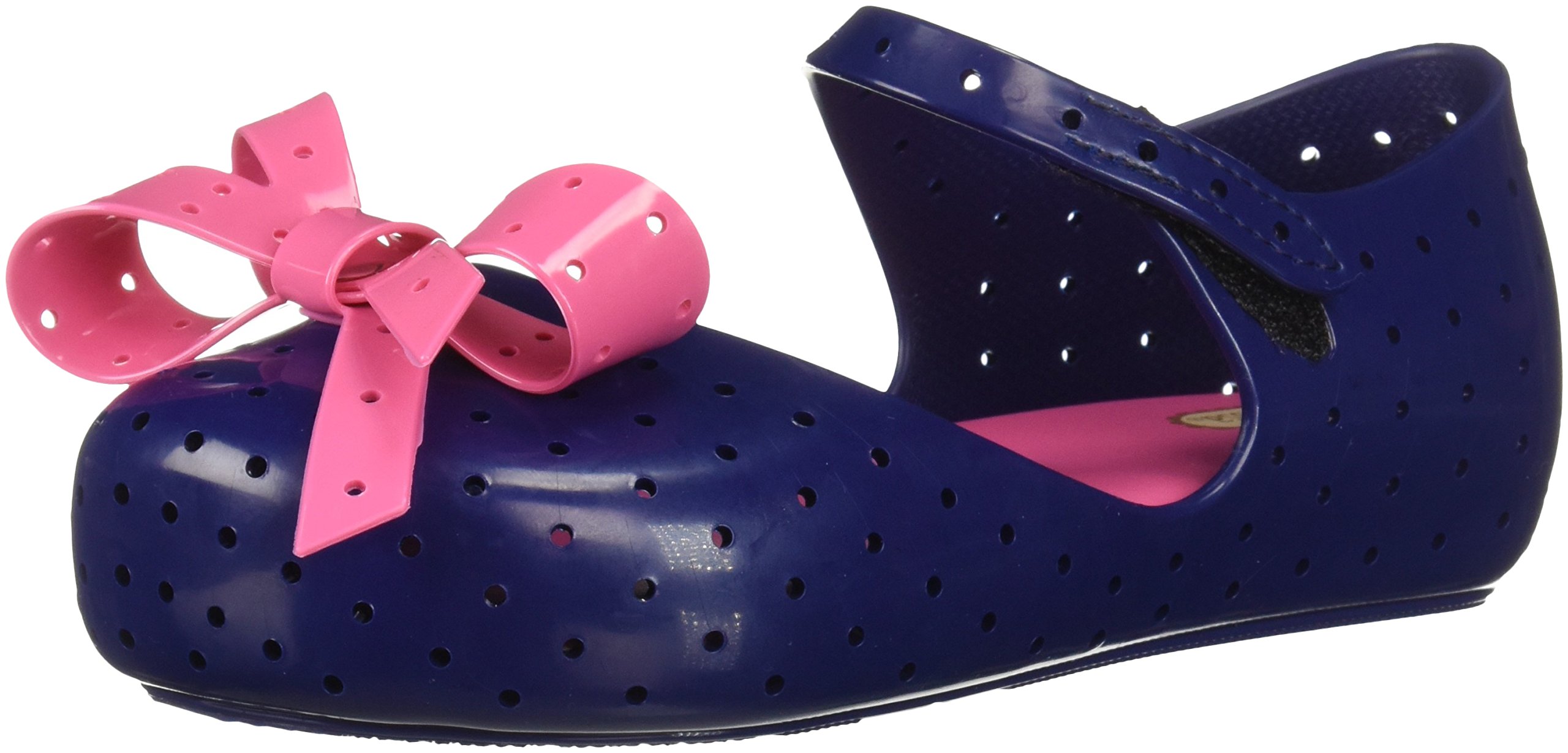 Mini Melissa Girls' Mini Furadinha Xi - Stylish & Comfortable Kids' Shoes for School, Play & Everyday Wear