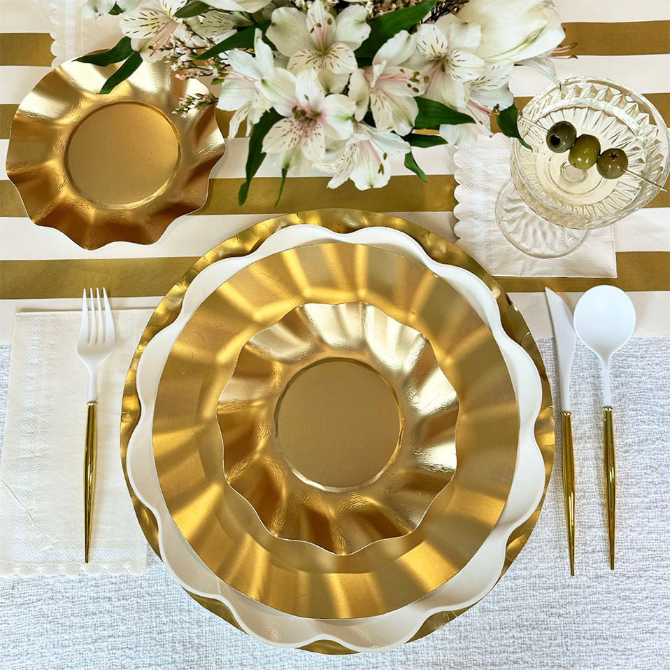 Elegant Cream & Gold Table Setting for Weddings, Parties & Special Occasions - Premium Dinnerware Set for Stylish Home Decor