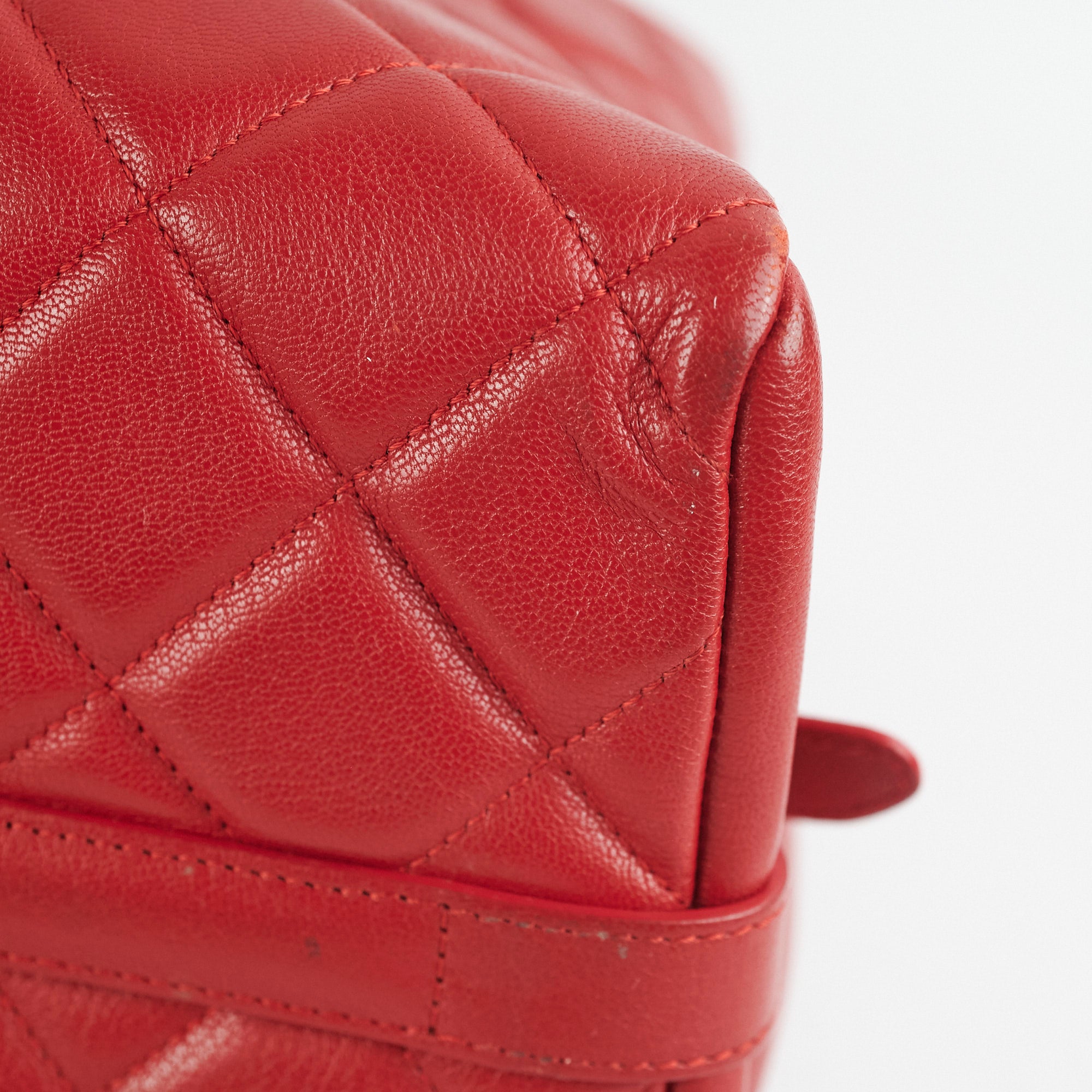 Chanel Quilted Calfskin Leather Tote Bag for Women - Red Luxury Handbag for Work, Travel & Everyday Use