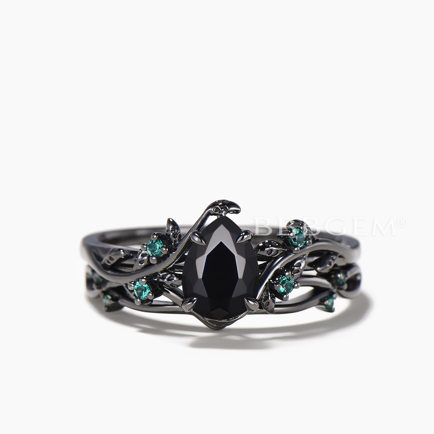 Natural Black Onyx Pear Cut Leaf Design Black Gold Ring - Emerald Inspired Bridal Jewelry Set for Wedding, Engagement & Nature-Themed Occasions