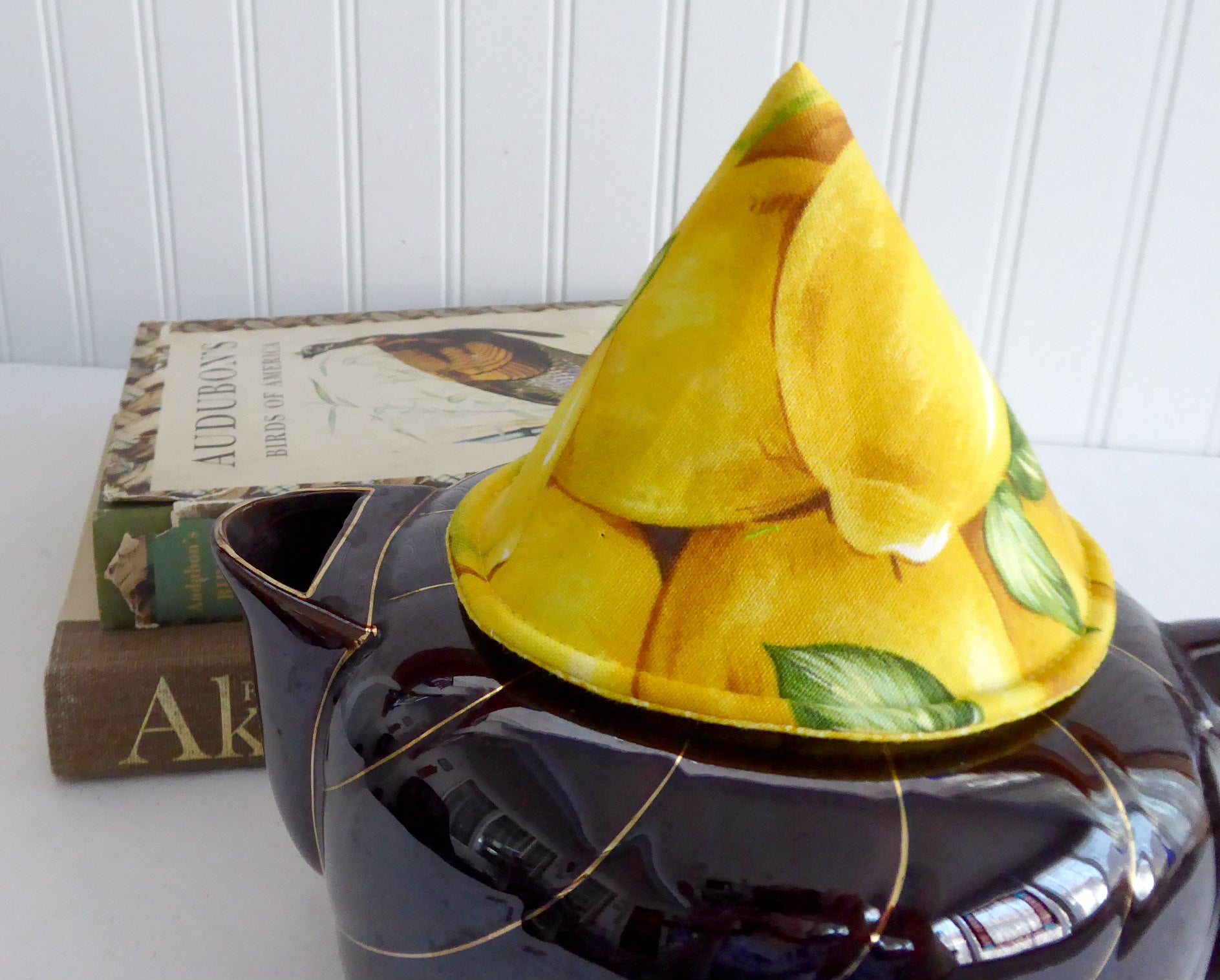 Padded Lid Knob Holder for Teapots - Yellow Ditzy Floral Design Inside - Perfect for Tea Lovers & Kitchen Decor