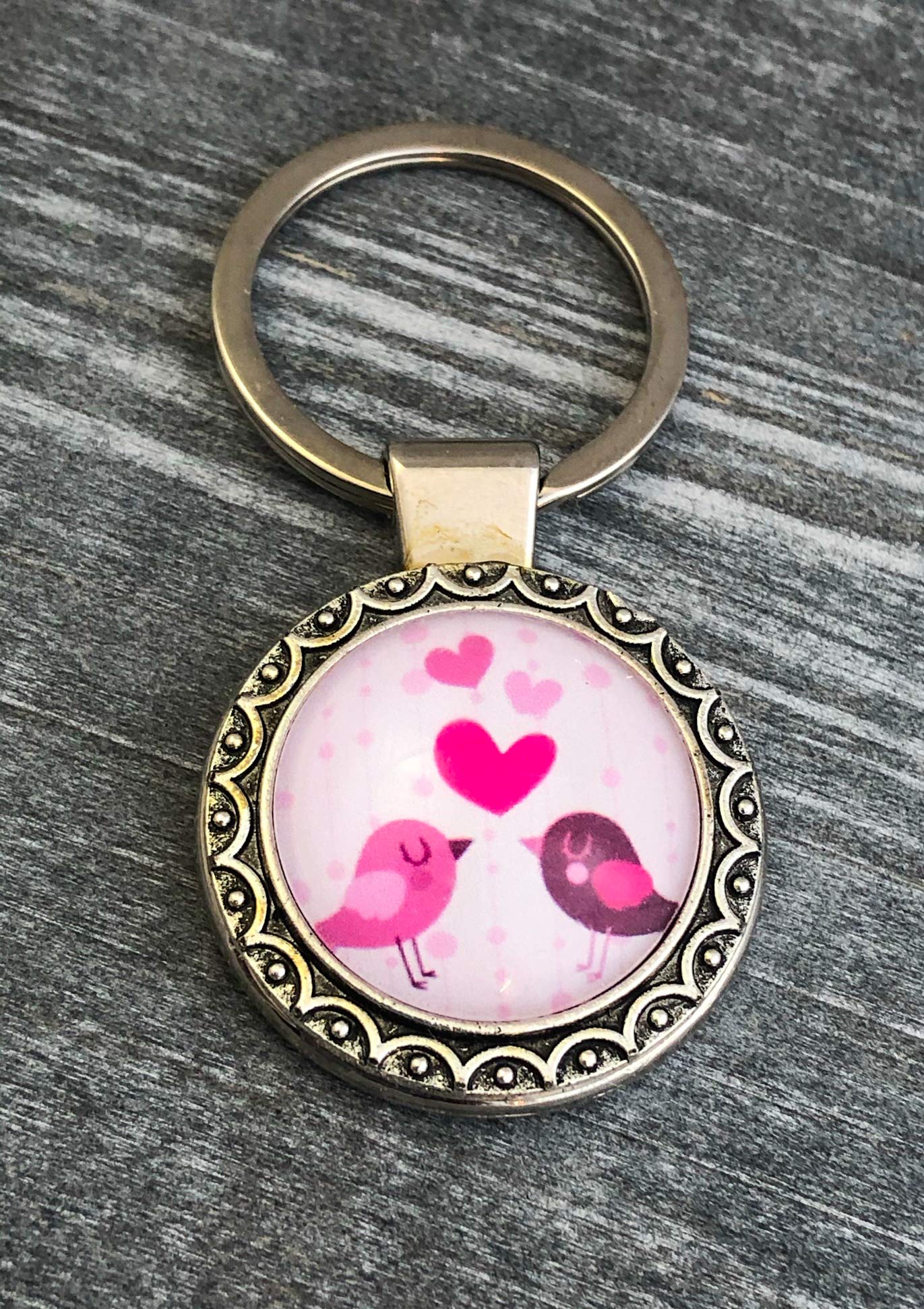 Romantic Love Birds Keychain for Women - Cute Couple Gift for Valentine's Day, Anniversary & Wedding - Perfect for Key Rings, Bags & Gifts