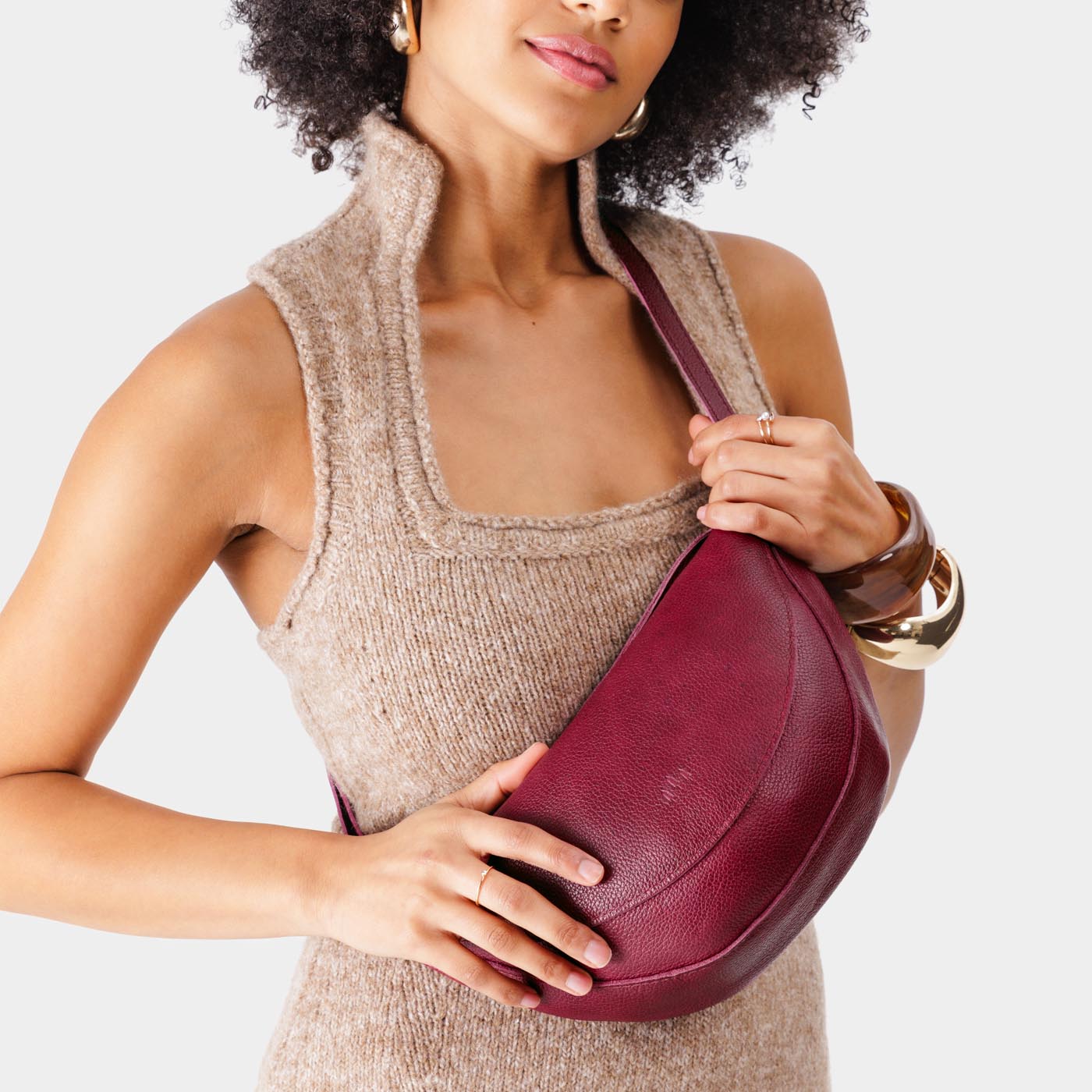 Premium Koala Sling Bag - Crossbody Chest Bag for Men & Women - Lightweight Travel Hiking Fanny Pack - Perfect for Outdoor Adventures, Gym & Daily Use
