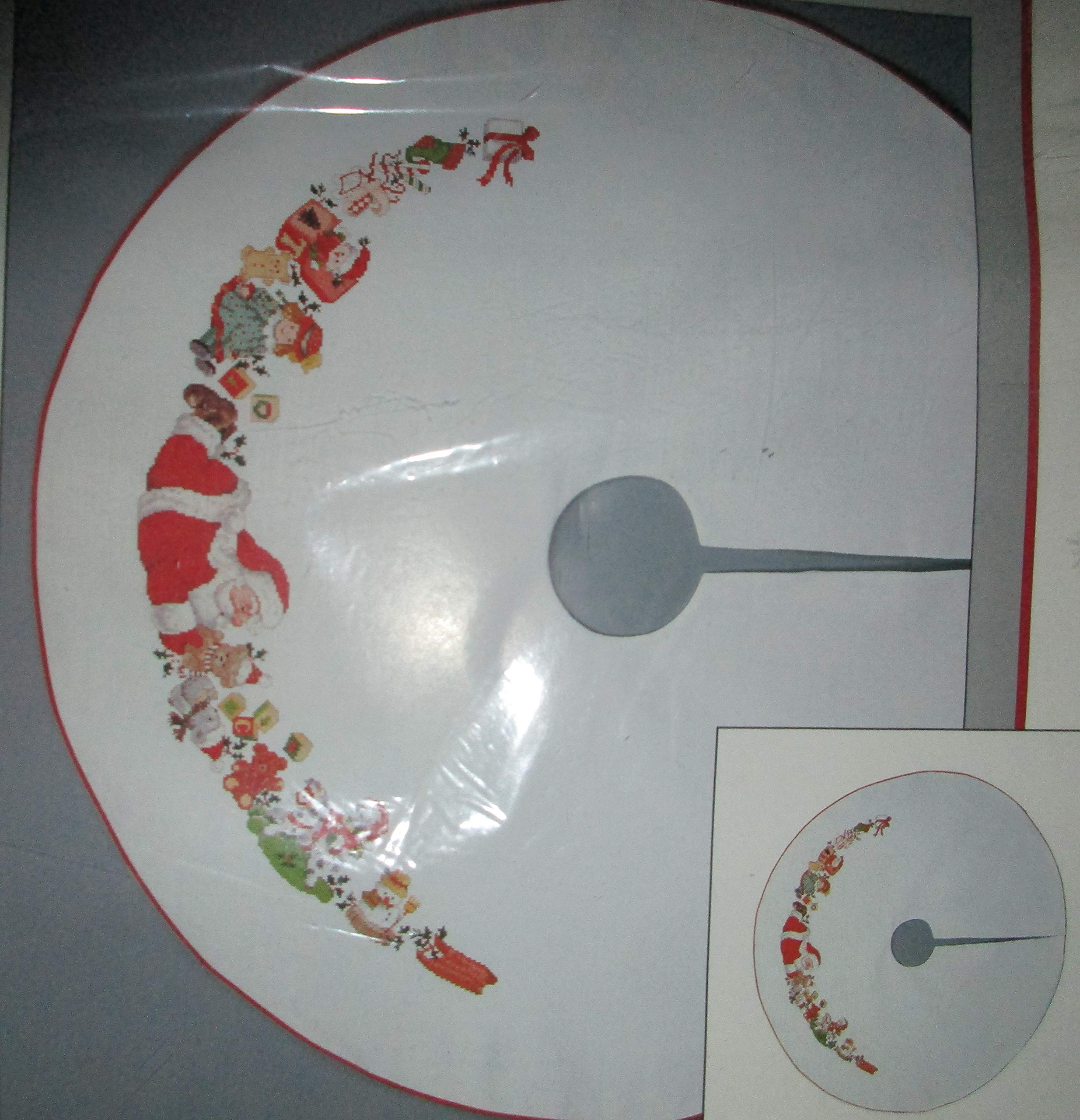 Santa's Toys Counted Cross Stitch Kit - Christmas Tree Skirt Embroidery Needlework DIY Craft for Holiday Decorations | Perfect for Christmas Home Decor, Gift Making & Festive Crafting Projects