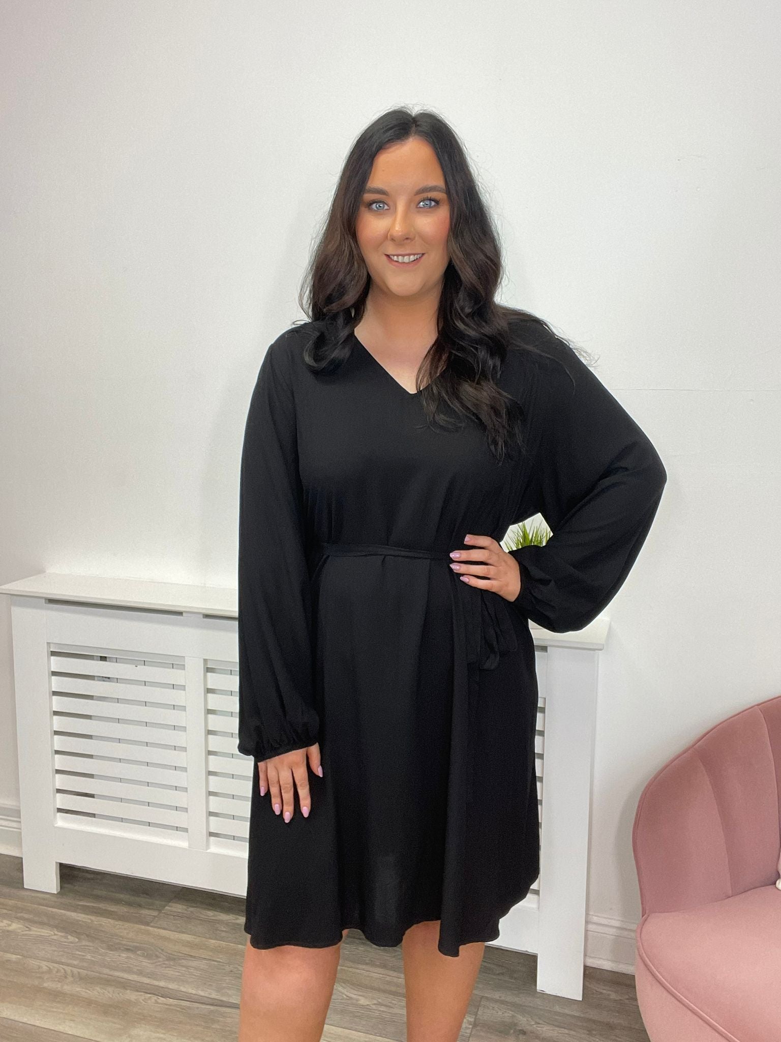 NUALA V Neck Dress for Women - Elegant Black Party Dress - Perfect for Evening Events, Weddings & Special Occasions